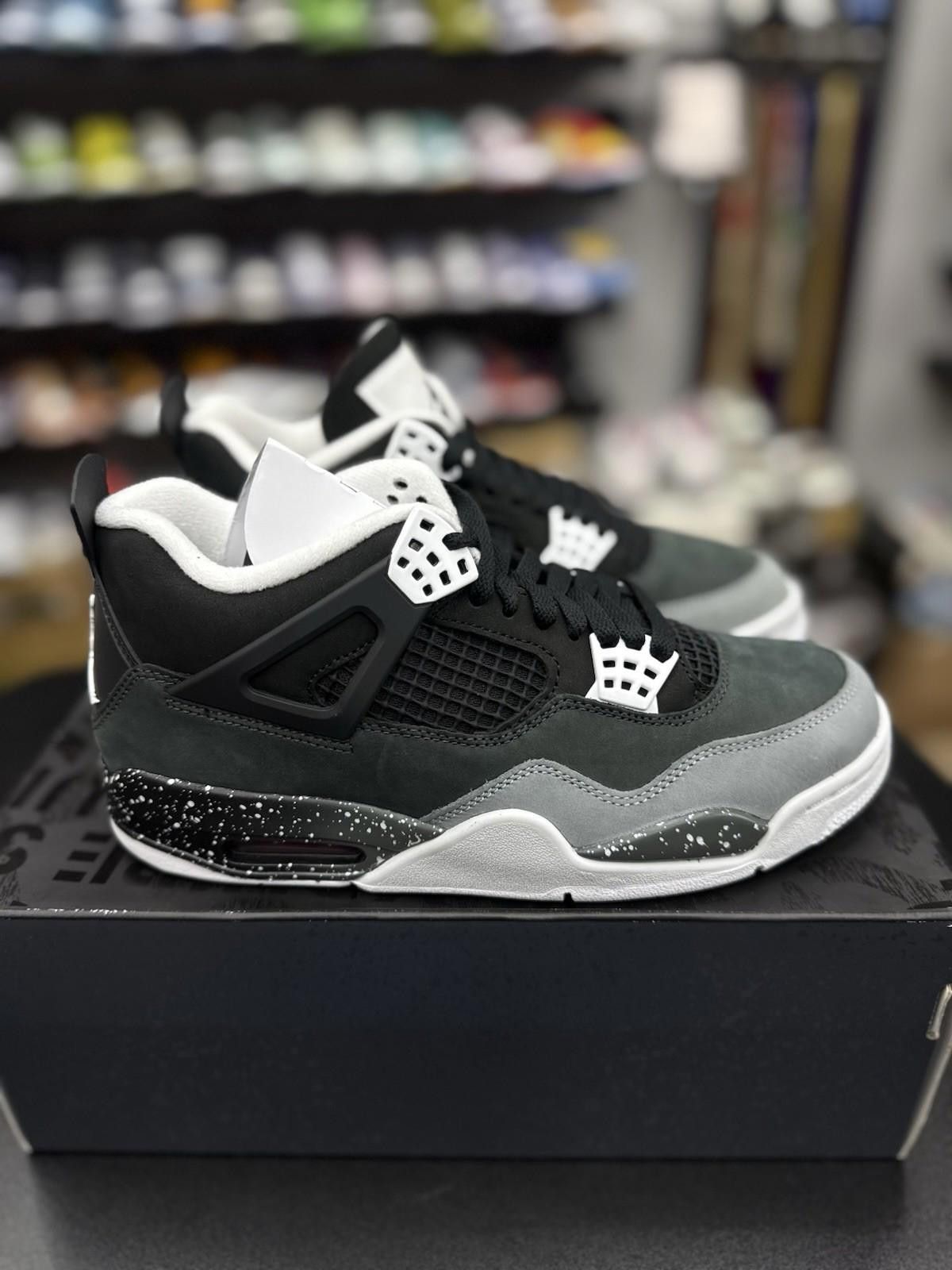Jordan Brand Air Jordan 4 Retro 'Fear' 2024 FQ8138-002 Ship Now Size 8.5 Size US 8.5 / EU 41-42 - 1 Thumbnail