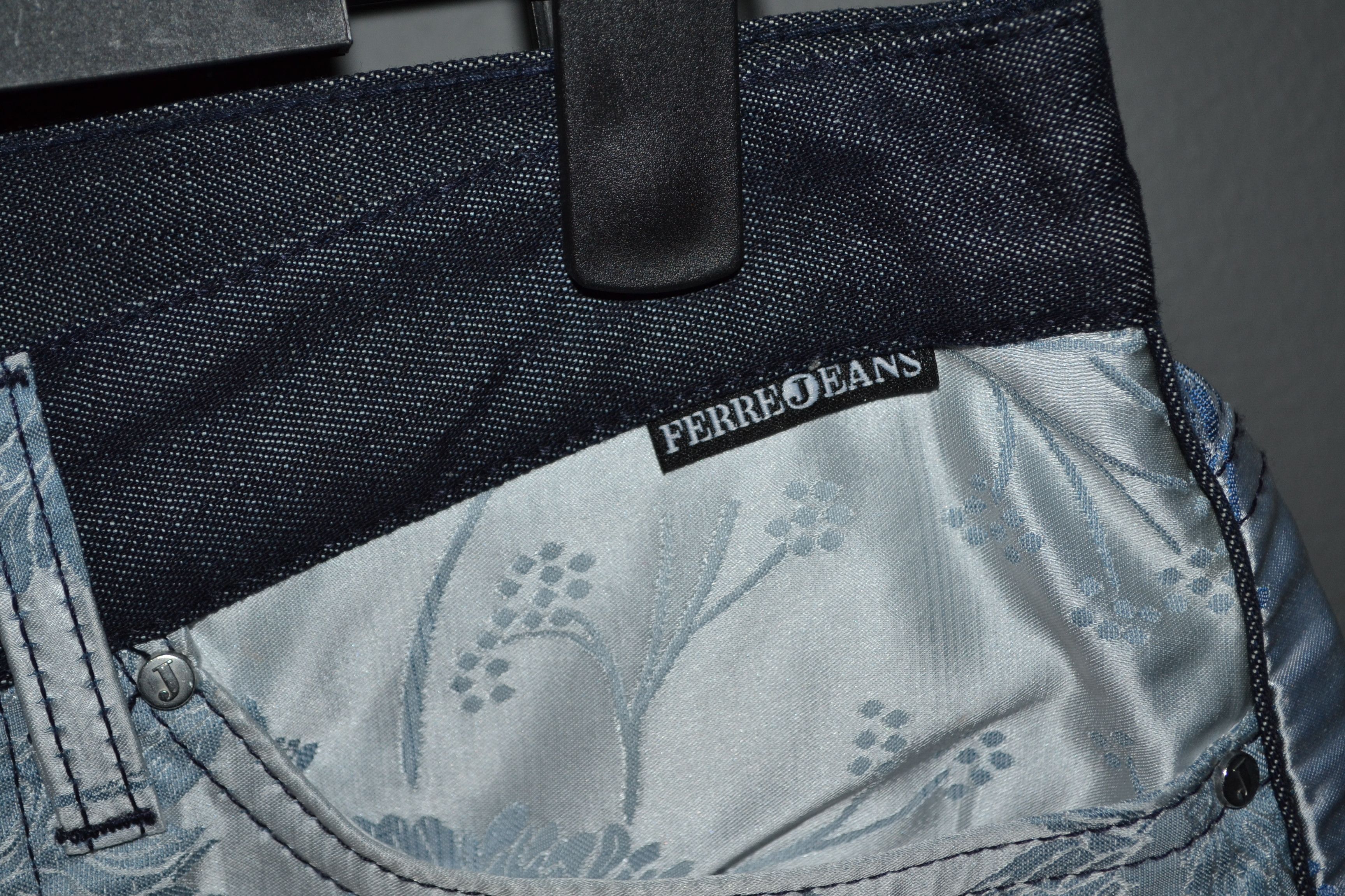 Gianfranco Ferre × Vintage Ferre Vintage Metallic Floral Pants Jeans 27 size Gianfranco Size 27" / US 4 / IT 40 - 14 Thumbnail