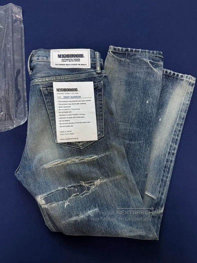 Neighborhood Neighborhood size M Cut and Distressed King of Denim Size US 27 - 1 Thumbnail
