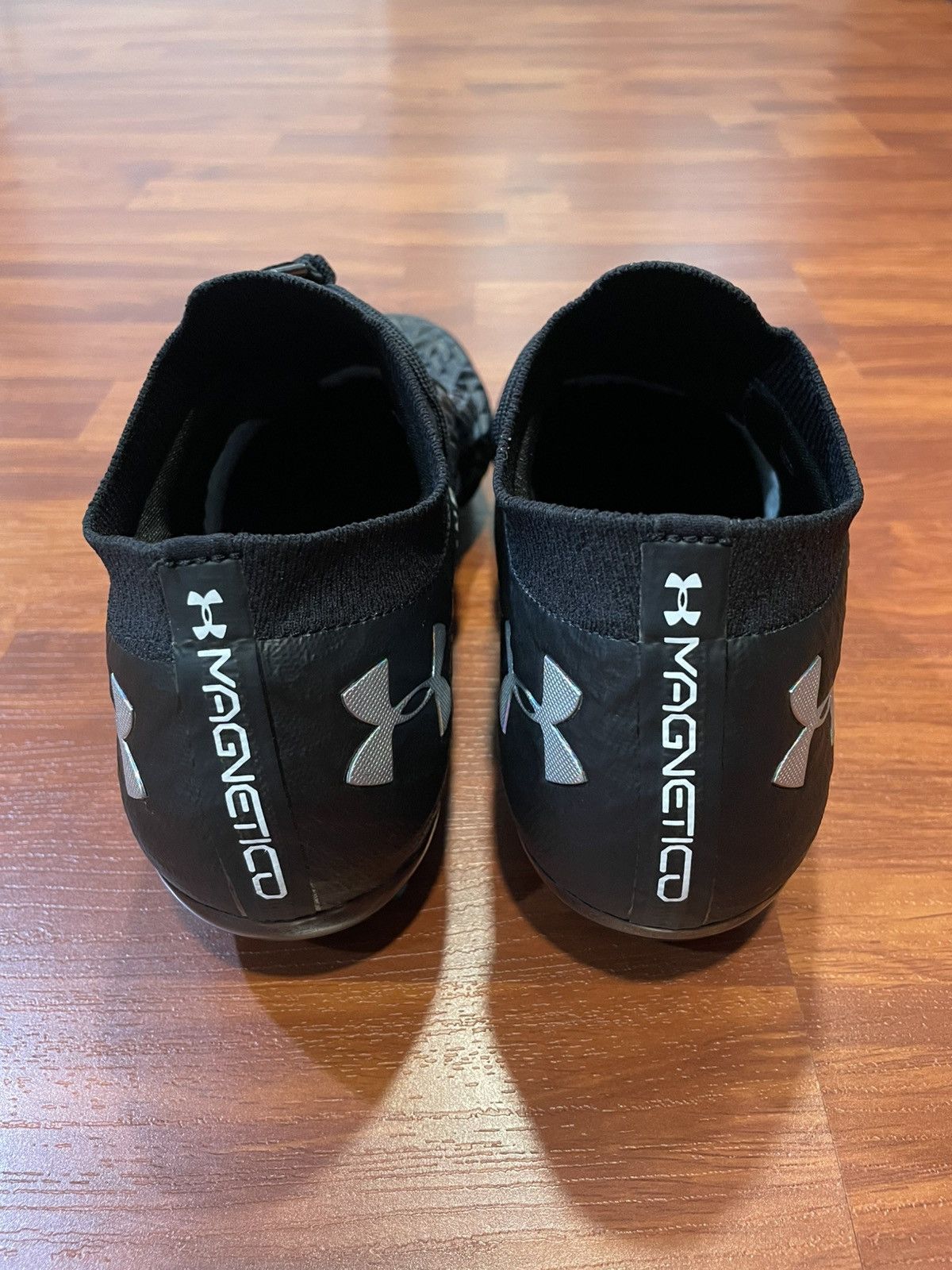 Under Armour Under Armour Clone Magnetico Pro FG Black White size mens 12 Size US 12 / EU 45 - 7 Thumbnail