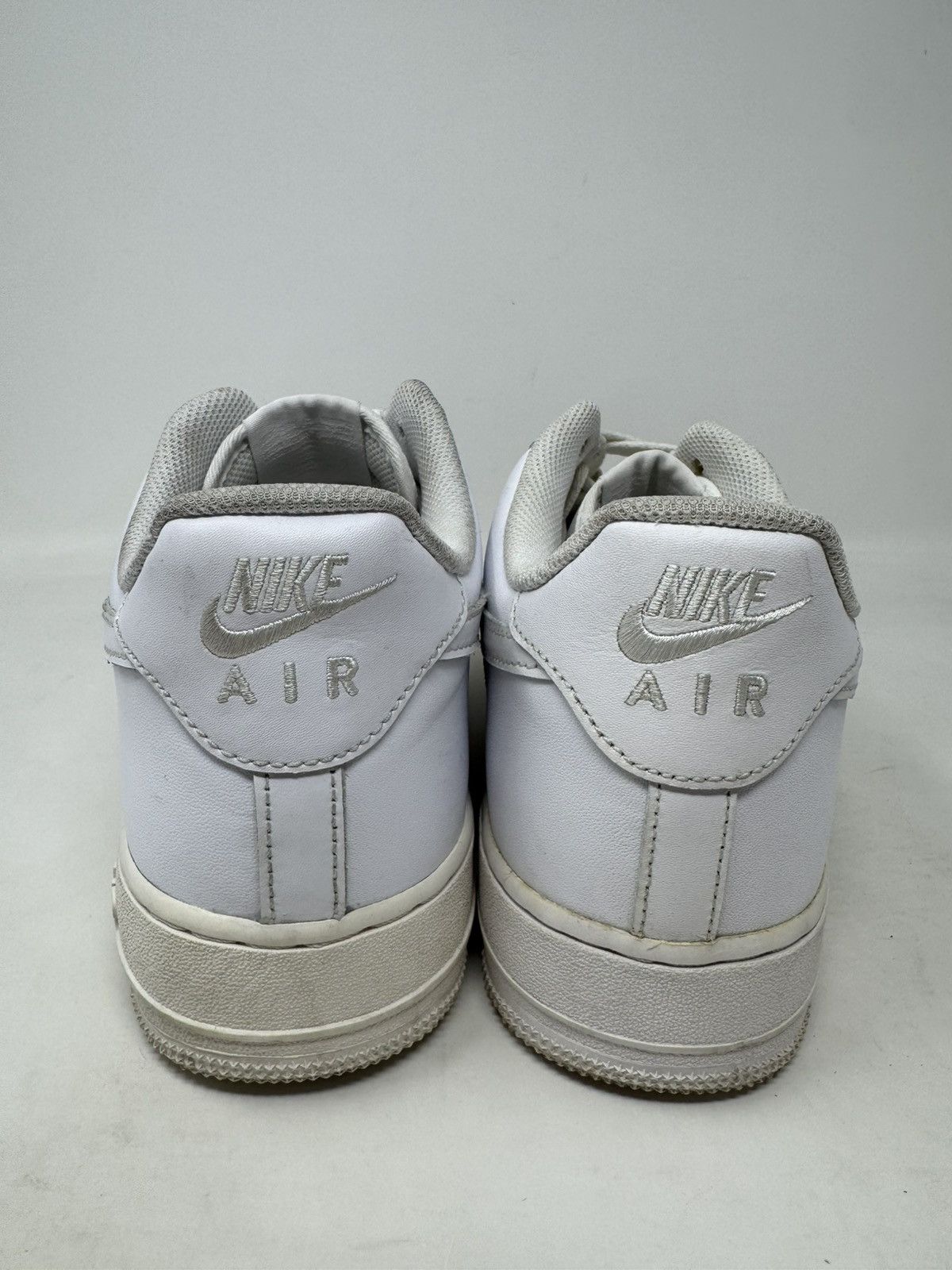 Nike Nike Air Force 1 Low 07 Triple White Size US 13 / EU 46 - 4 Thumbnail