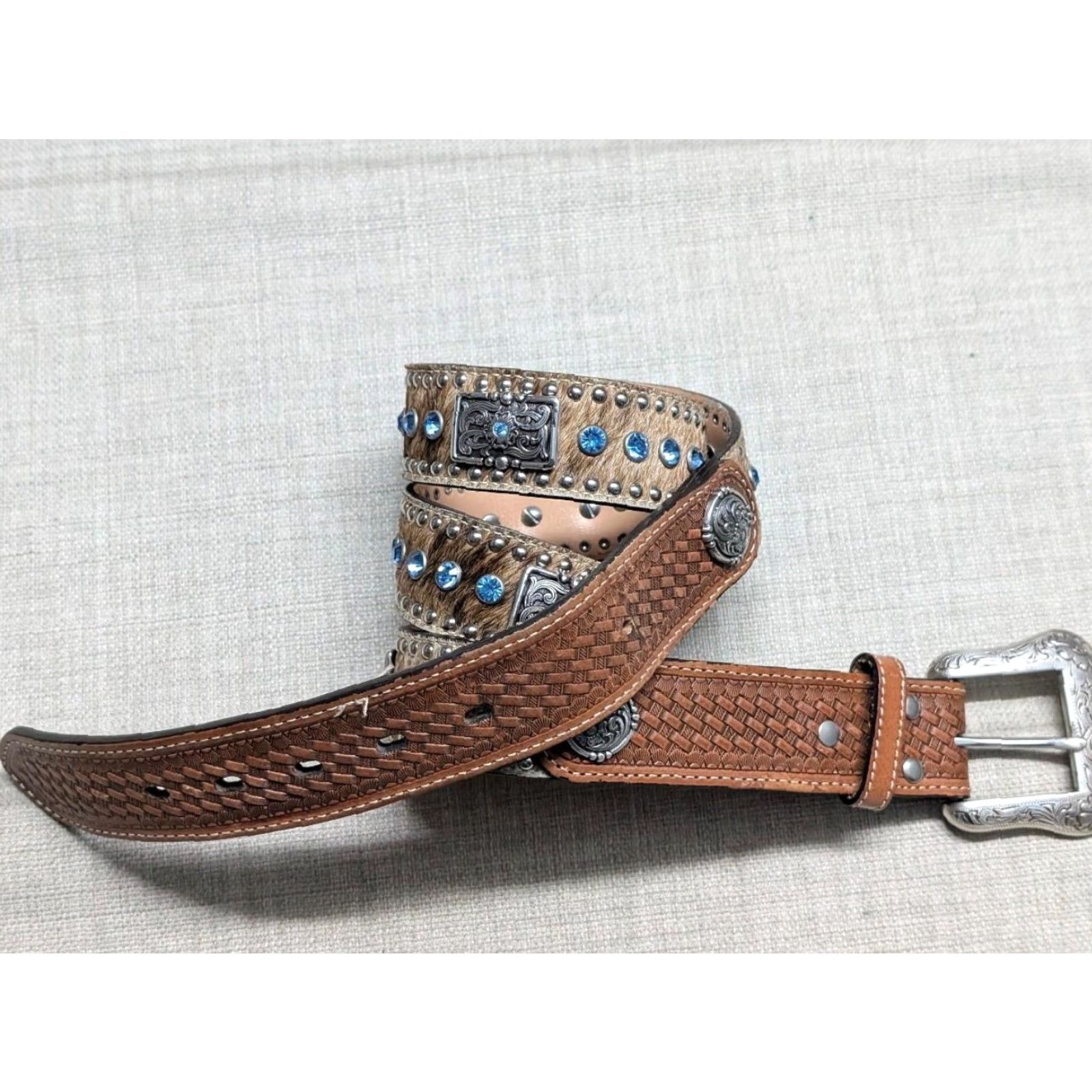 Vintage VINTAGE NOCONA belt Western Leather buckle studded cowhair ends Rhinestone 42 Size 42 - 5 Thumbnail