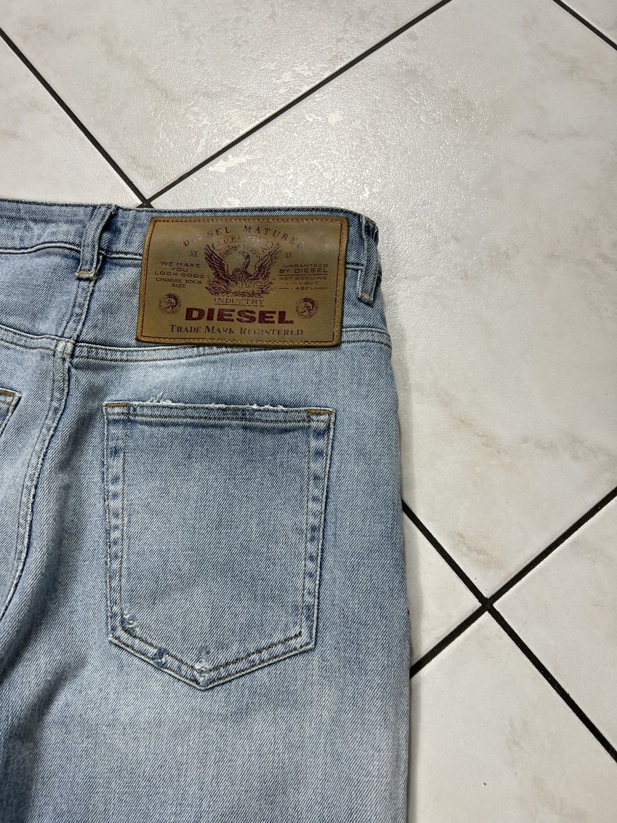 Diesel Vintage Diesel D-reggy y2k washed distressed denim jeans Size 27" / US 4 / IT 40 - 14 Thumbnail