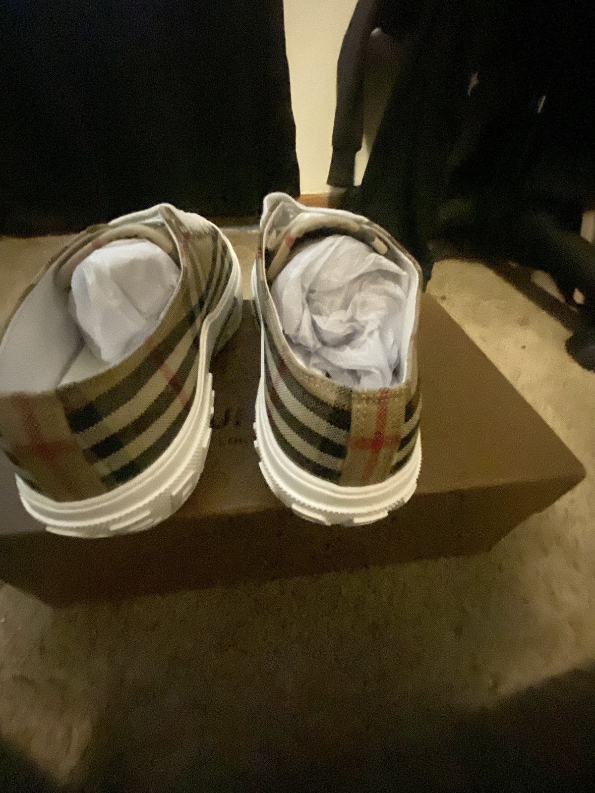 Burberry × Vintage Womans burberry Size US 9 / IT 39 - 9 Thumbnail