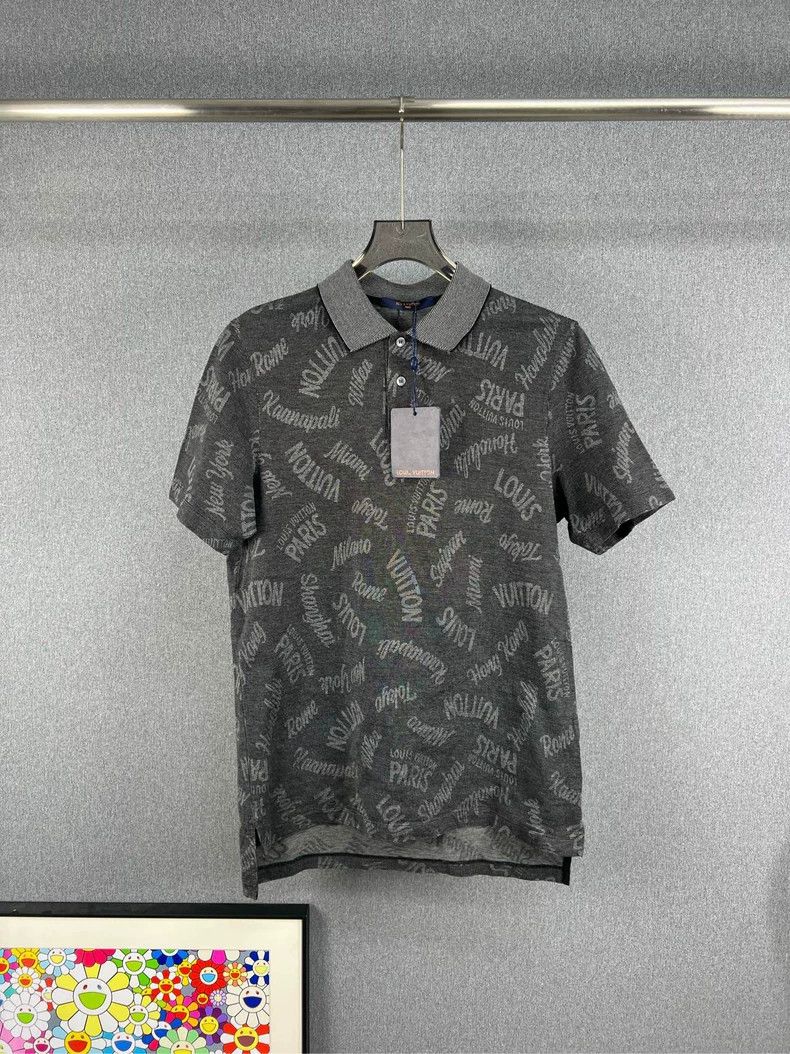 Louis Vuitton Louis Vuitton Bullet screen full LOGO short sleeve Size US L / EU 52-54 / 3 - 1 Thumbnail