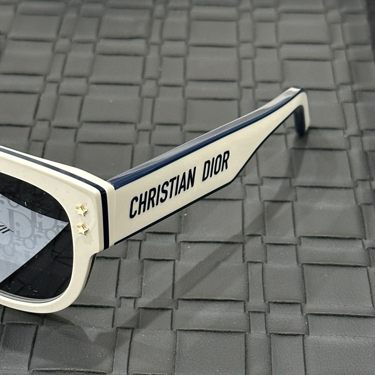 Dior DIOR DIORPACIFIC B2I 95A8 SUNGLASSES Size ONE SIZE - 3 Thumbnail