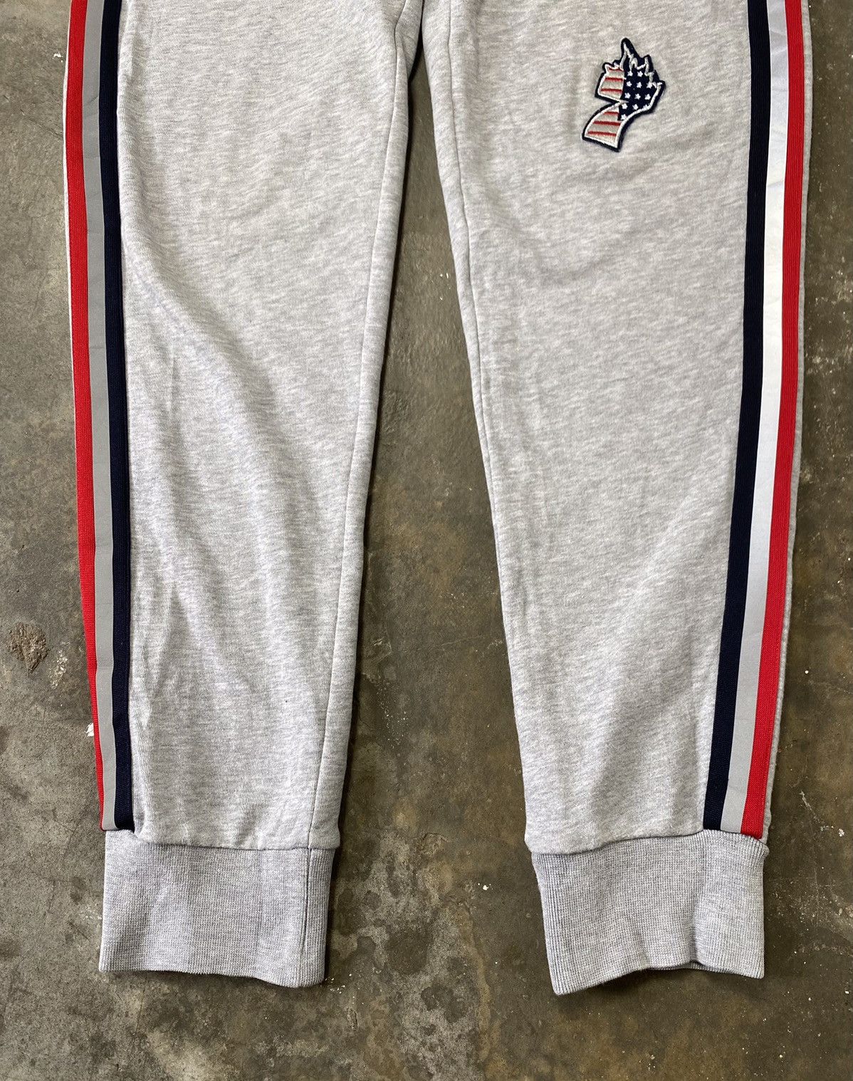 Moncler A10 Rare - Moncler Sweatpant Size US 33 - 3 Thumbnail