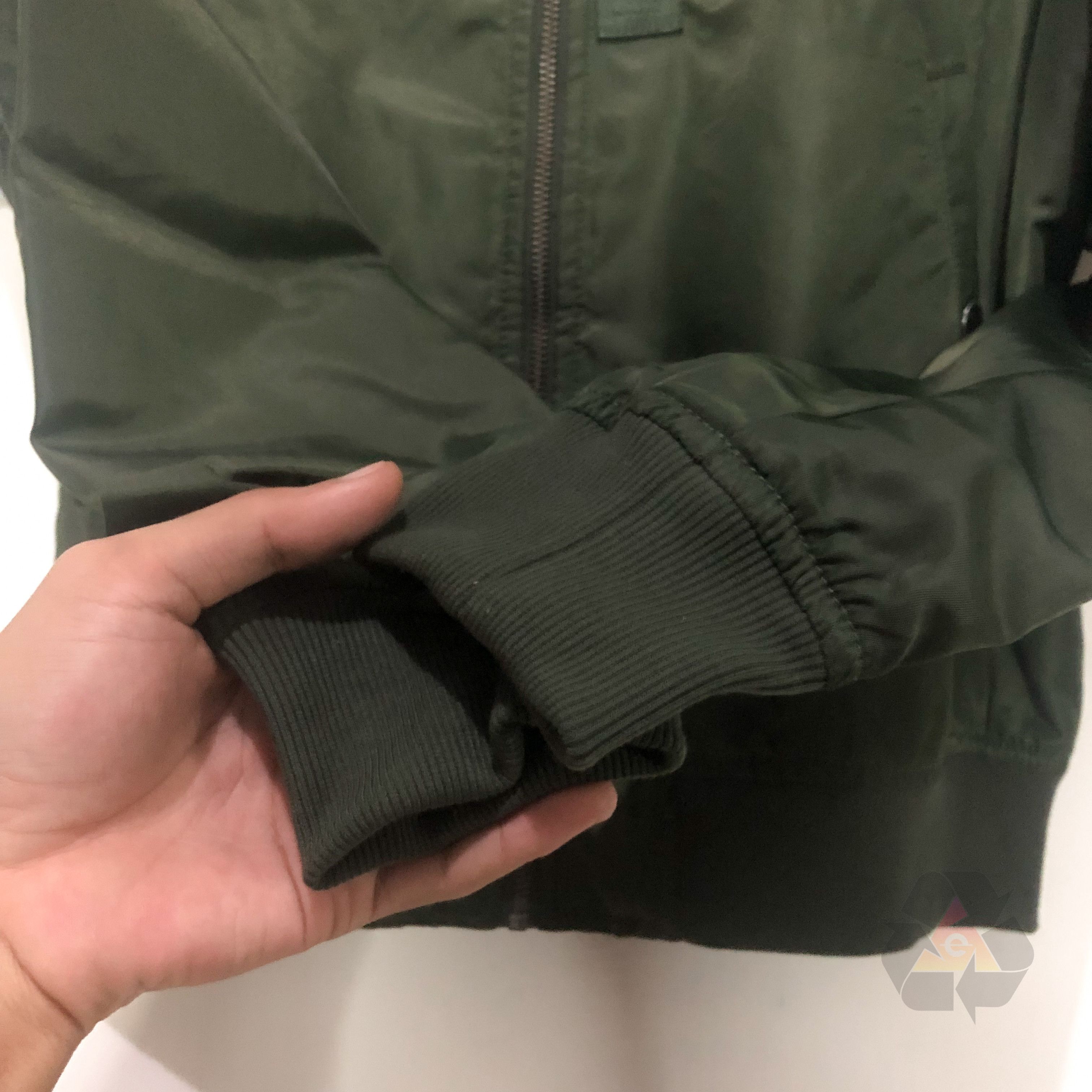 Japanese Brand × Uniqlo × Vintage Bomber GU By Uniqlo Jacket Y2K Size US M / EU 48-50 / 2 - 7 Thumbnail