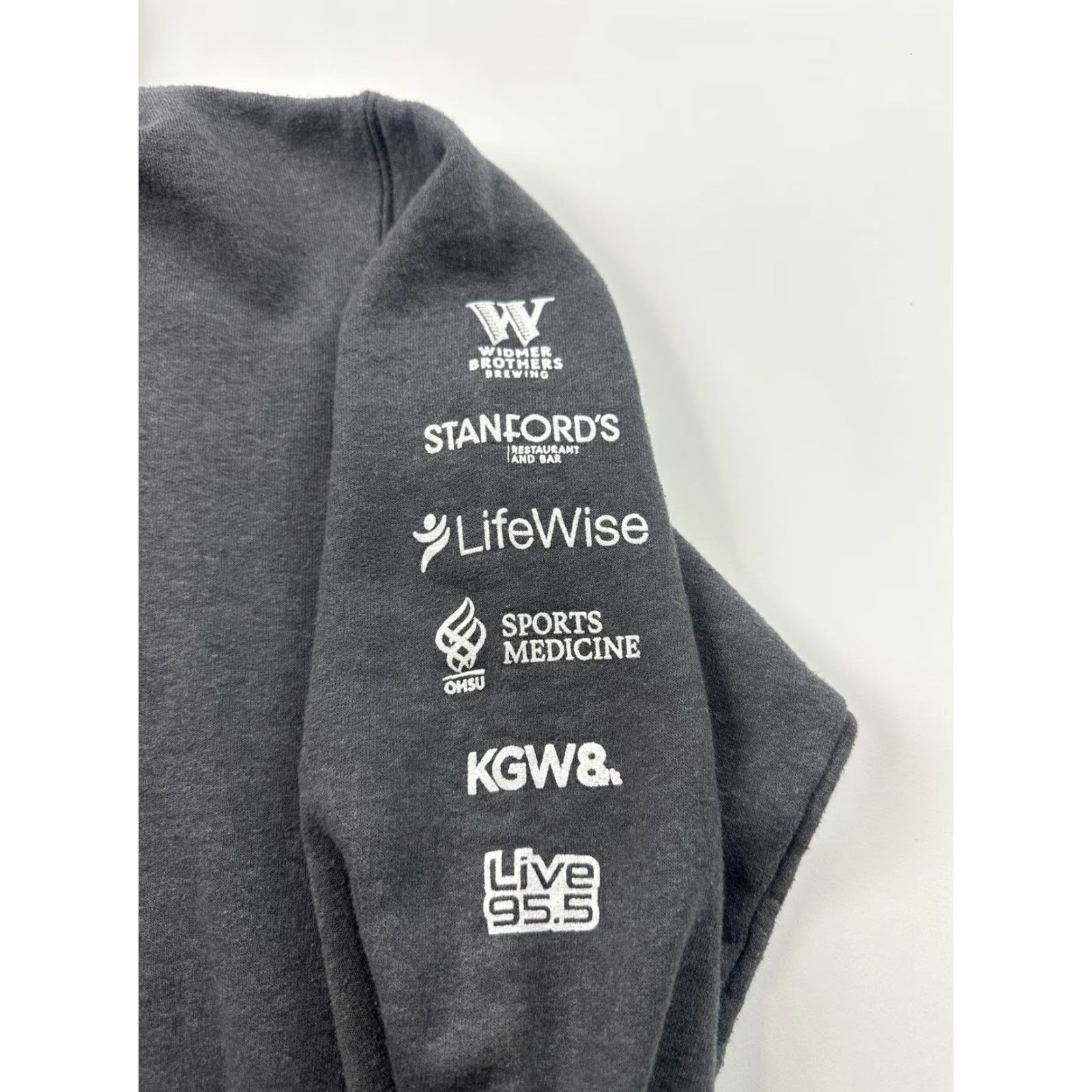 Adidas Adidas Hoodie Mens Medium Gray Shamrock Run Portland 2016 Pullover Sweatshirt Size US M / EU 48-50 / 2 - 2 Thumbnail