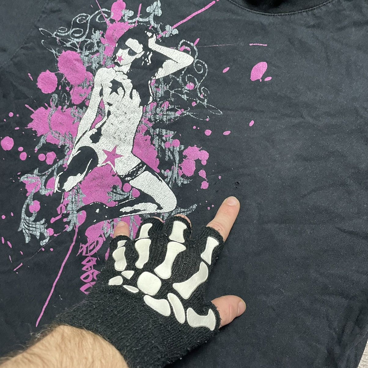 Vintage Vintage 90s Graphic Tee Sun Faded Goth Aesthetic Black M Size US M / EU 48-50 / 2 - 6 Thumbnail
