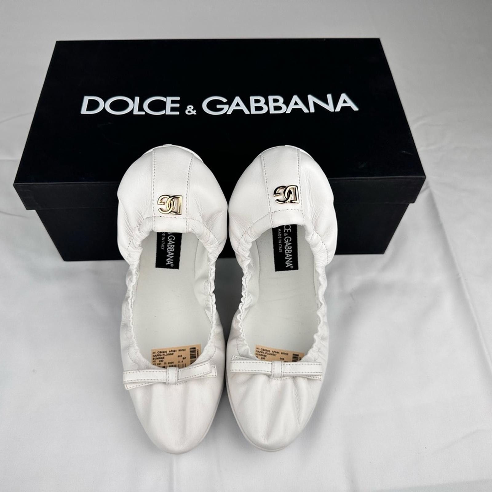 Dolce & Gabbana Dolce & Gabbana White Flats with Bow Detail - New - EU 39 Size US 9 / IT 39 - 2 Thumbnail