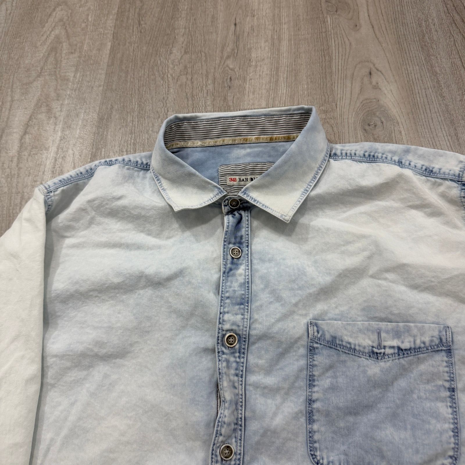 Vintage 32 Bar Blues Button Up Shirt Men's 2XL XXL Blue Chambray Size US XXL / EU 58 / 5 - 3 Thumbnail