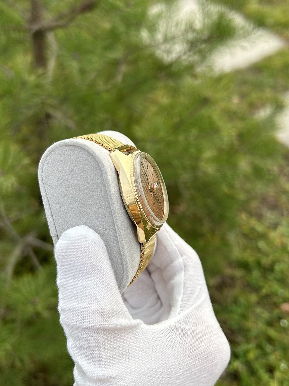 Vintage Vintage Watch Slava Mechanical Made in USSR Authentic 1980s Size ONE SIZE - 8 Thumbnail