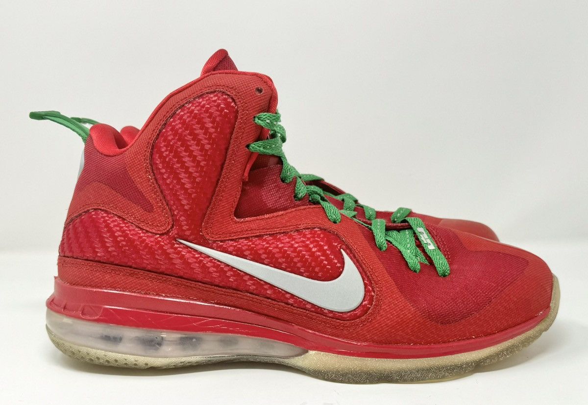 Nike × Vintage Nike LeBron IX 9 Christmas 469764-602 size 9.5 Size US 9.5 / EU 42-43 - 1 Thumbnail