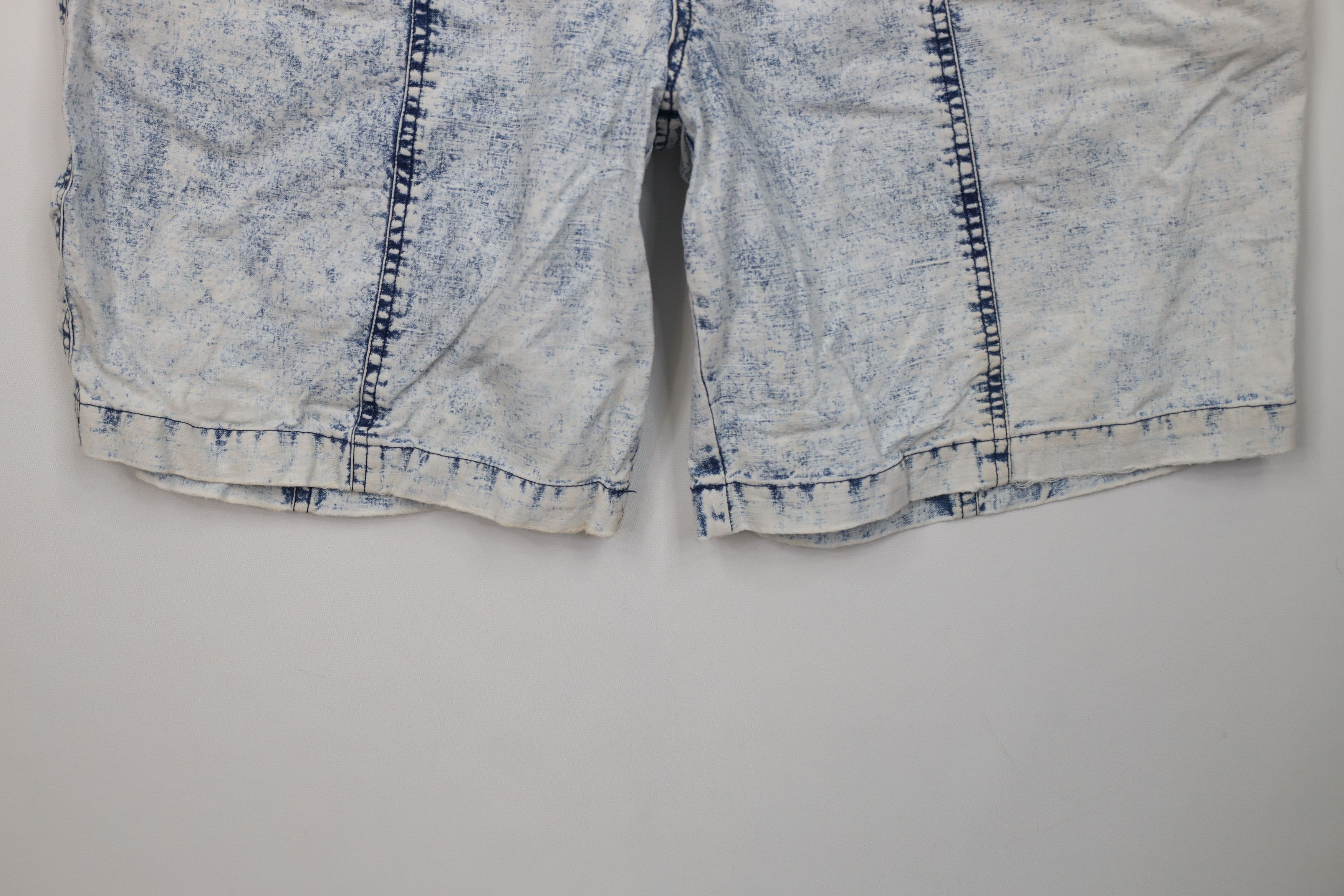 Vintage Vintage 80s 90s Streetwear Acid Wash Skateboard Shorts Size US 32 / EU 48 - 4 Thumbnail