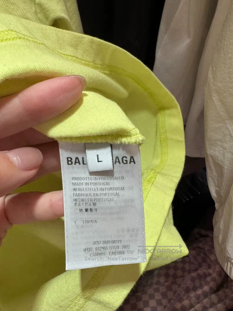 Balenciaga Balenciaga CREW Logo Fluorescent Yellow Short Sleeve T-shi Size US L / EU 52-54 / 3 - 4 Thumbnail