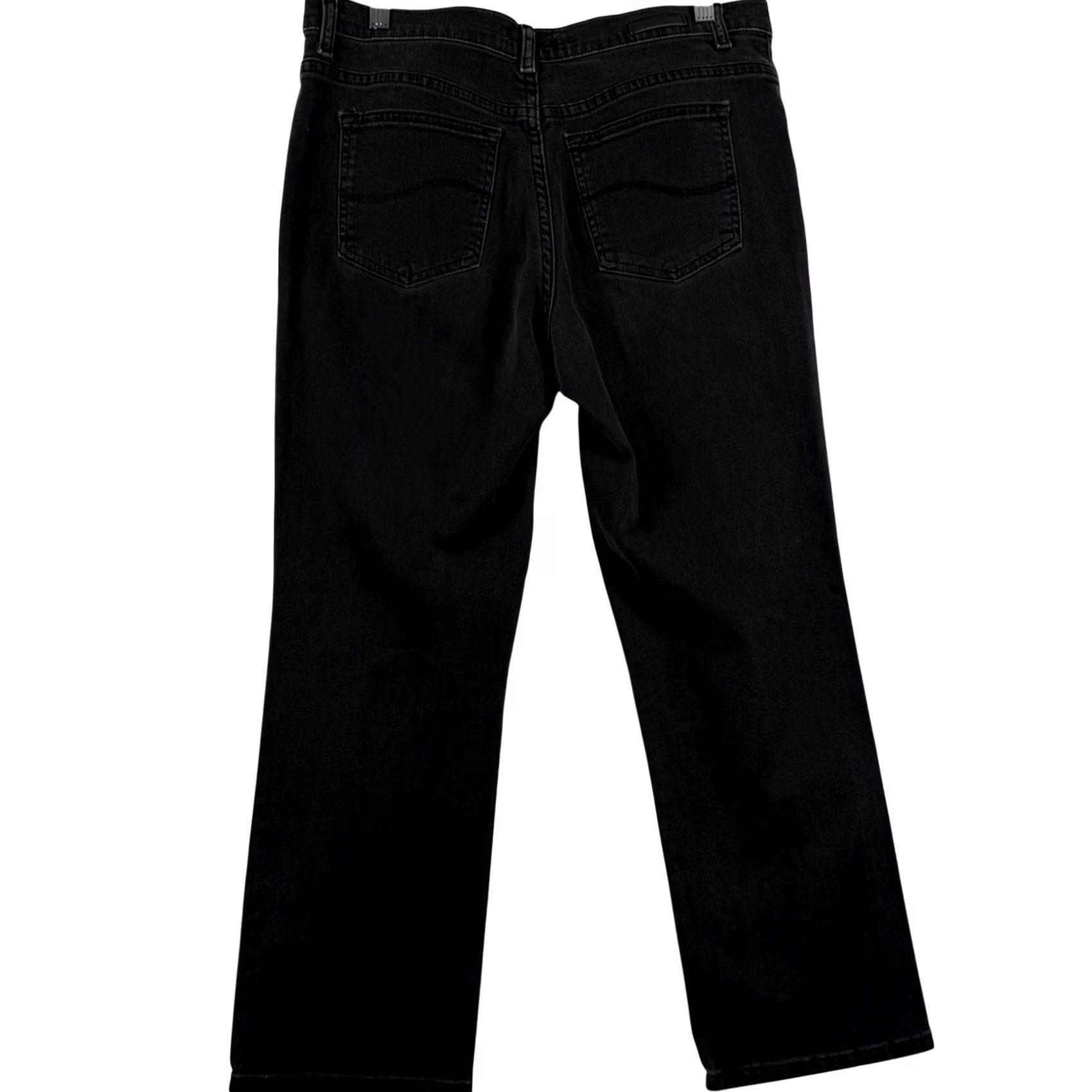Lee Lee Relaxed Fit Mom Jeans Black Straight Leg Stretch Denim 12P Petite 34W 25Inseam 5-Pocket Zipper Button Womens Jeans Size 34" / US 12 / IT 48 - 3 Thumbnail