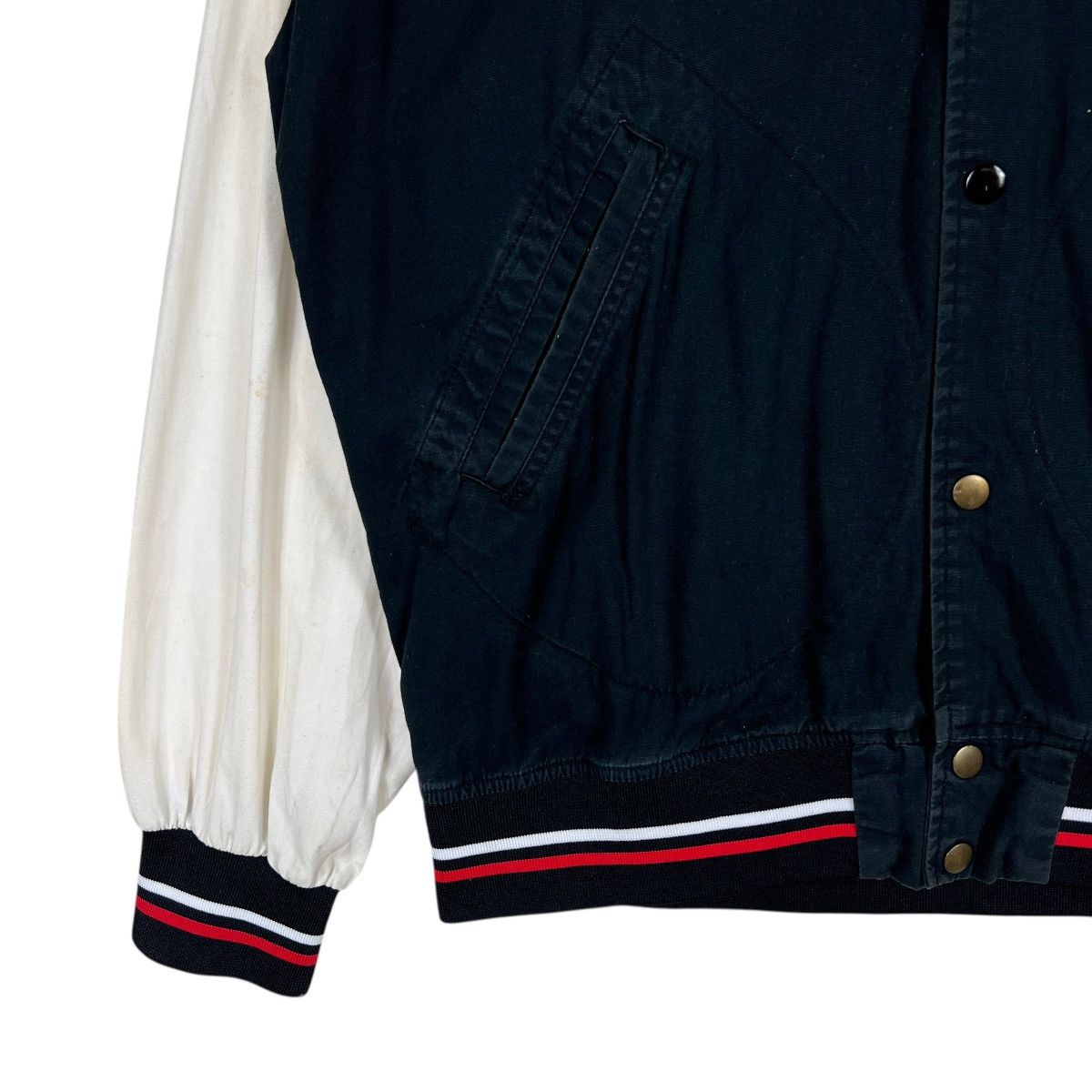 Supreme Vintage Supreme Light Bomber Jacket Made In Usa Size US XL / EU 56 / 4 - 5 Thumbnail