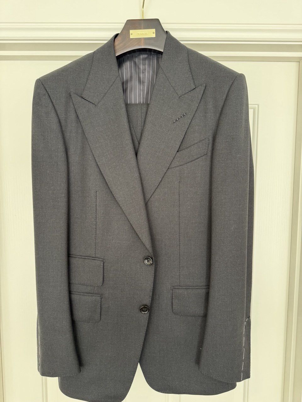 Tom Ford Tom Ford MTM 3 Piece Suit Charcoal 42R–64R O’Connor Style Size 52R - 1 Thumbnail
