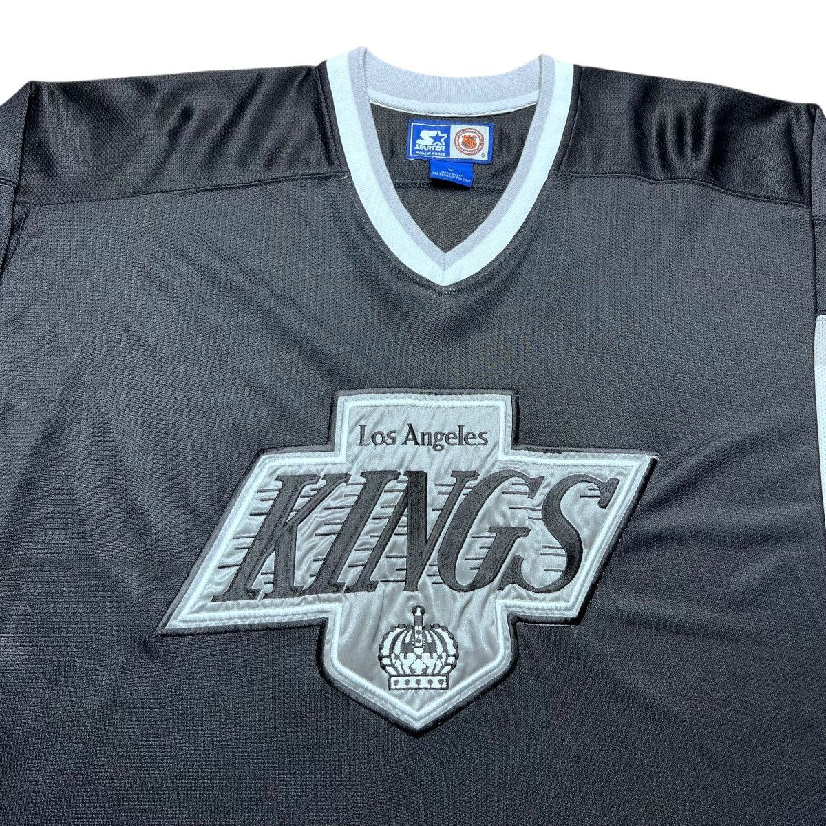 Starter 1990s NHL Los Angeles Kings Starter Black Spell Out Jersey Size US L / EU 52-54 / 3 - 9 Thumbnail