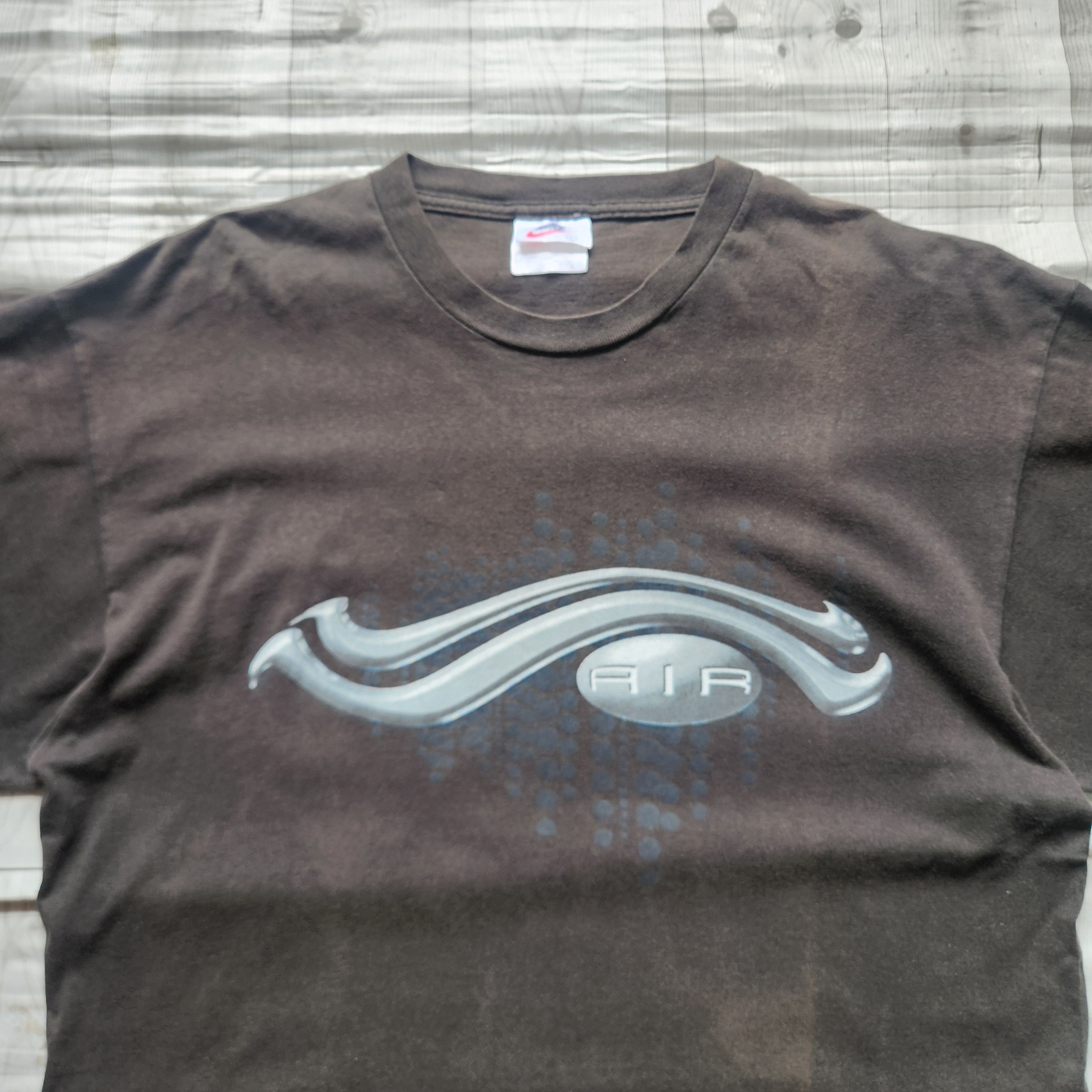 Nike × Vintage Vintage Faded Nike Air Big Logo TShirt Y2K Size US L / EU 52-54 / 3 - 15 Thumbnail