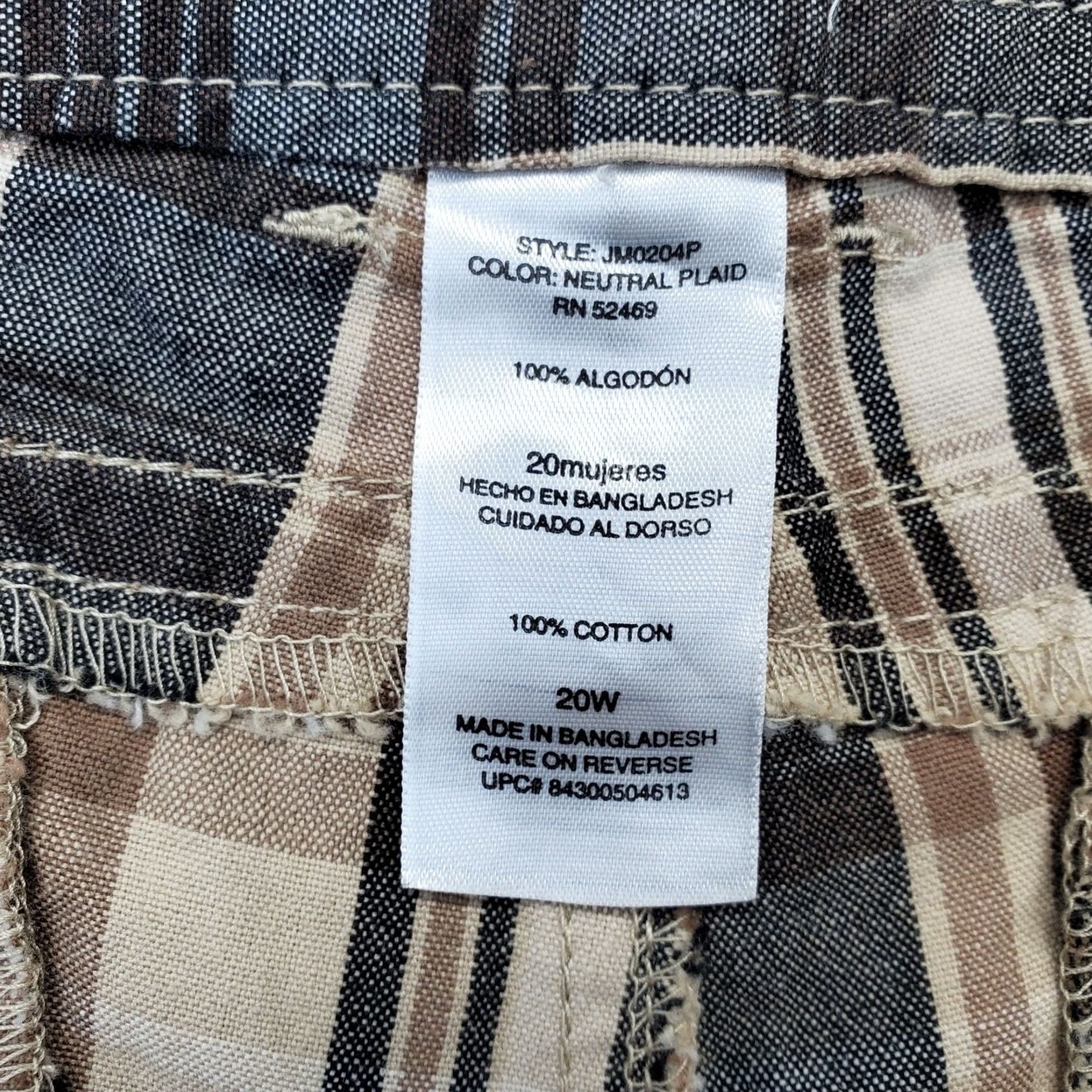 Vintage Just My Size Chino Shorts Womens 20W Multi Plaid Casual Flat Front Pockets 52469 Size 42" / US 20 - 7 Thumbnail