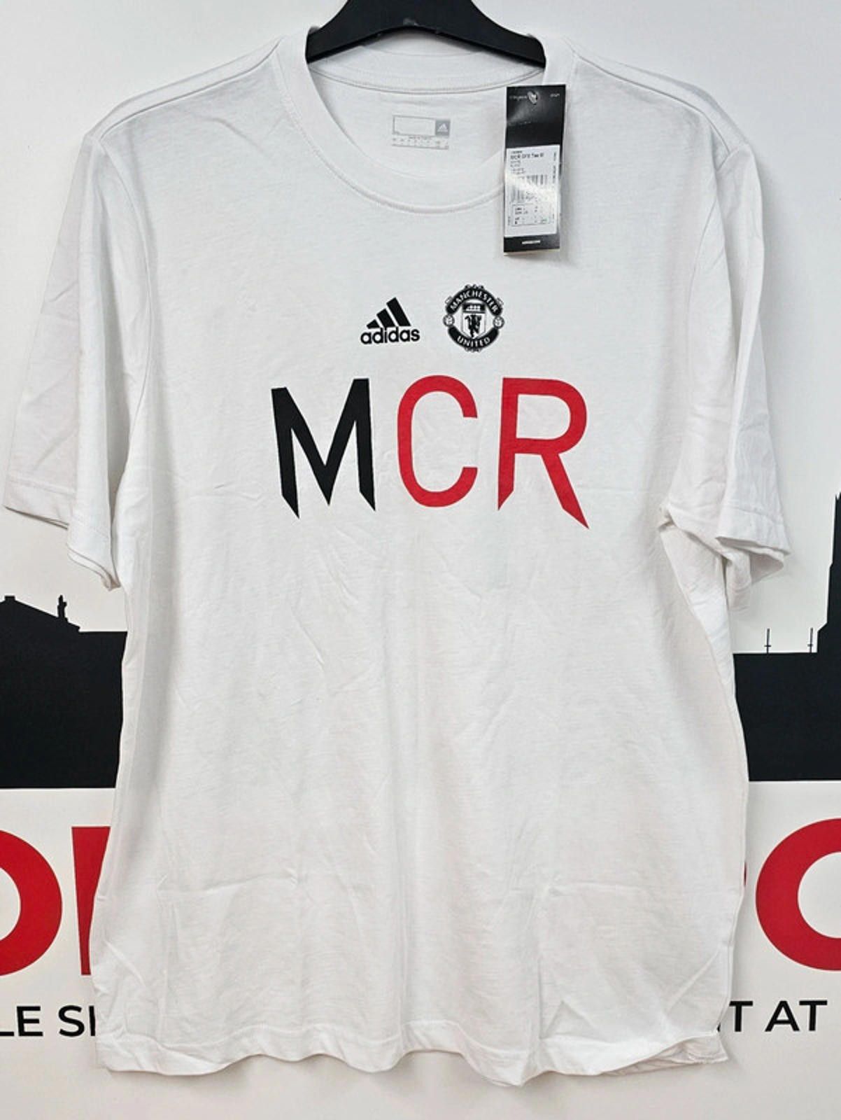 Adidas adidas Manchester United Vintage T-shirt BNWT Large (A1) Size US L / EU 52-54 / 3 - 1 Thumbnail