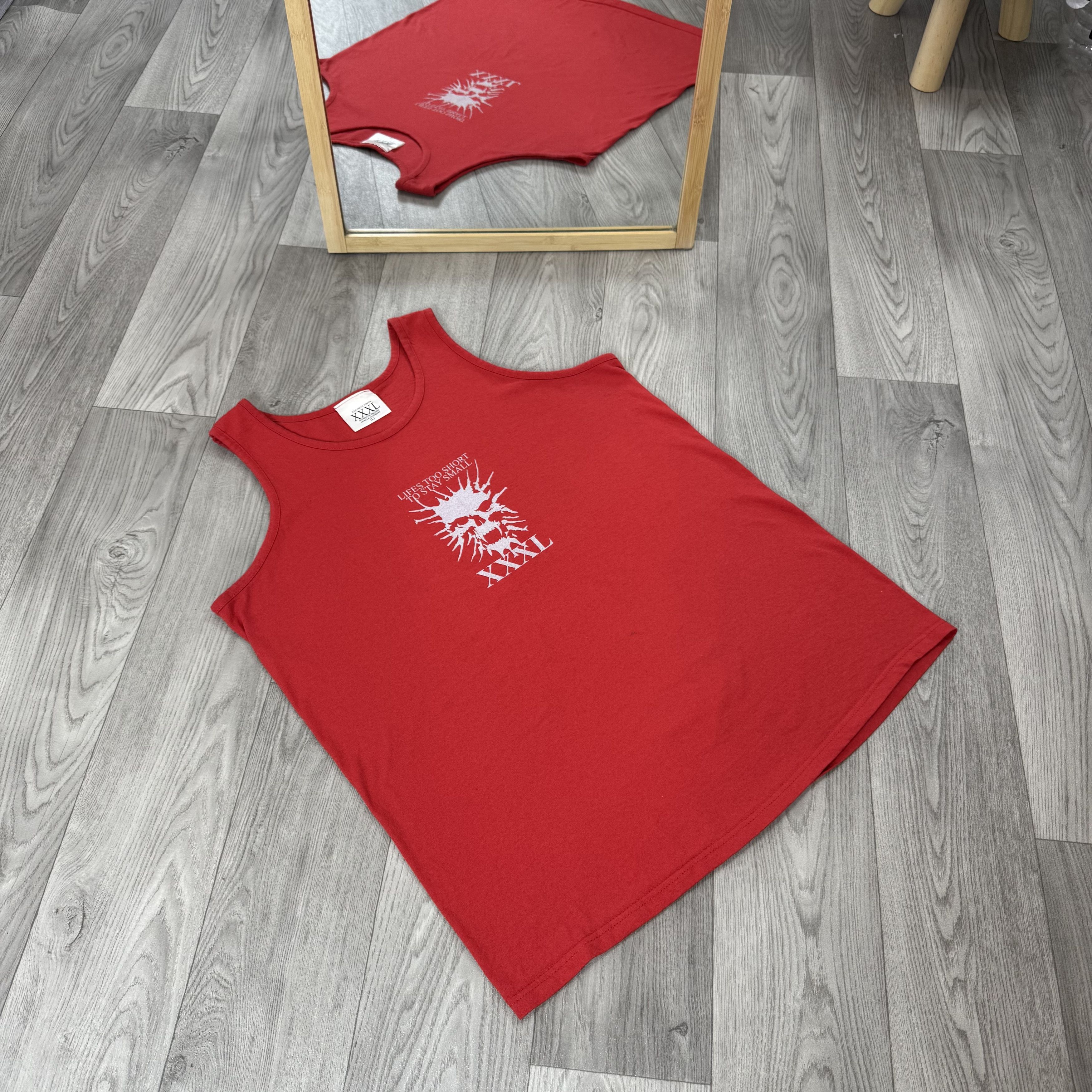Vintage Vintage Gym Tank Top "LIFES TOO SHORT TO STAY SMALL" Red Size US M / EU 48-50 / 2 - 3 Thumbnail