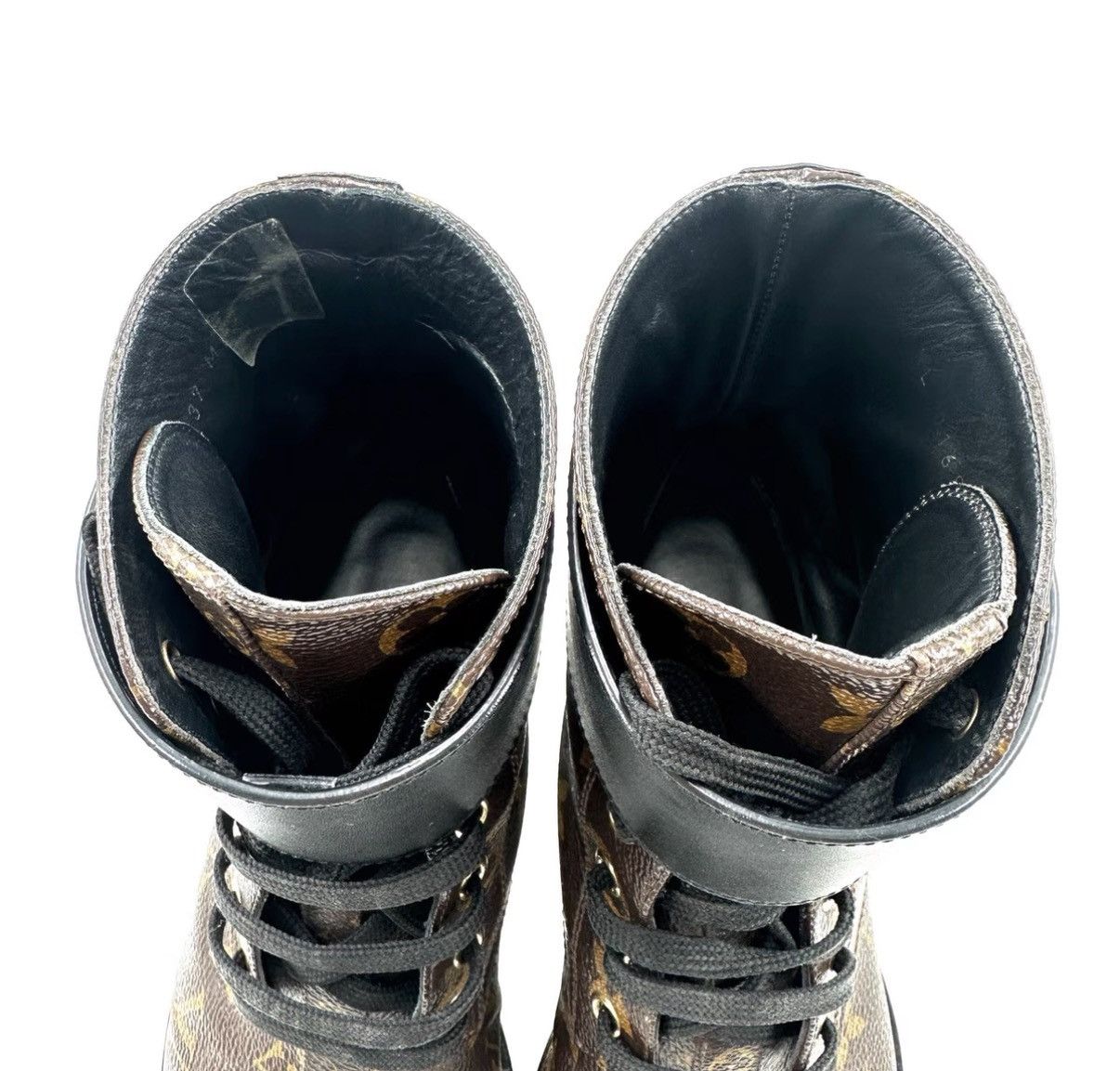 Louis Vuitton Louis Vuitton LV Leather-Paneled Ankle Martin Boots K12 Size US 7 / IT 37 - 4 Thumbnail