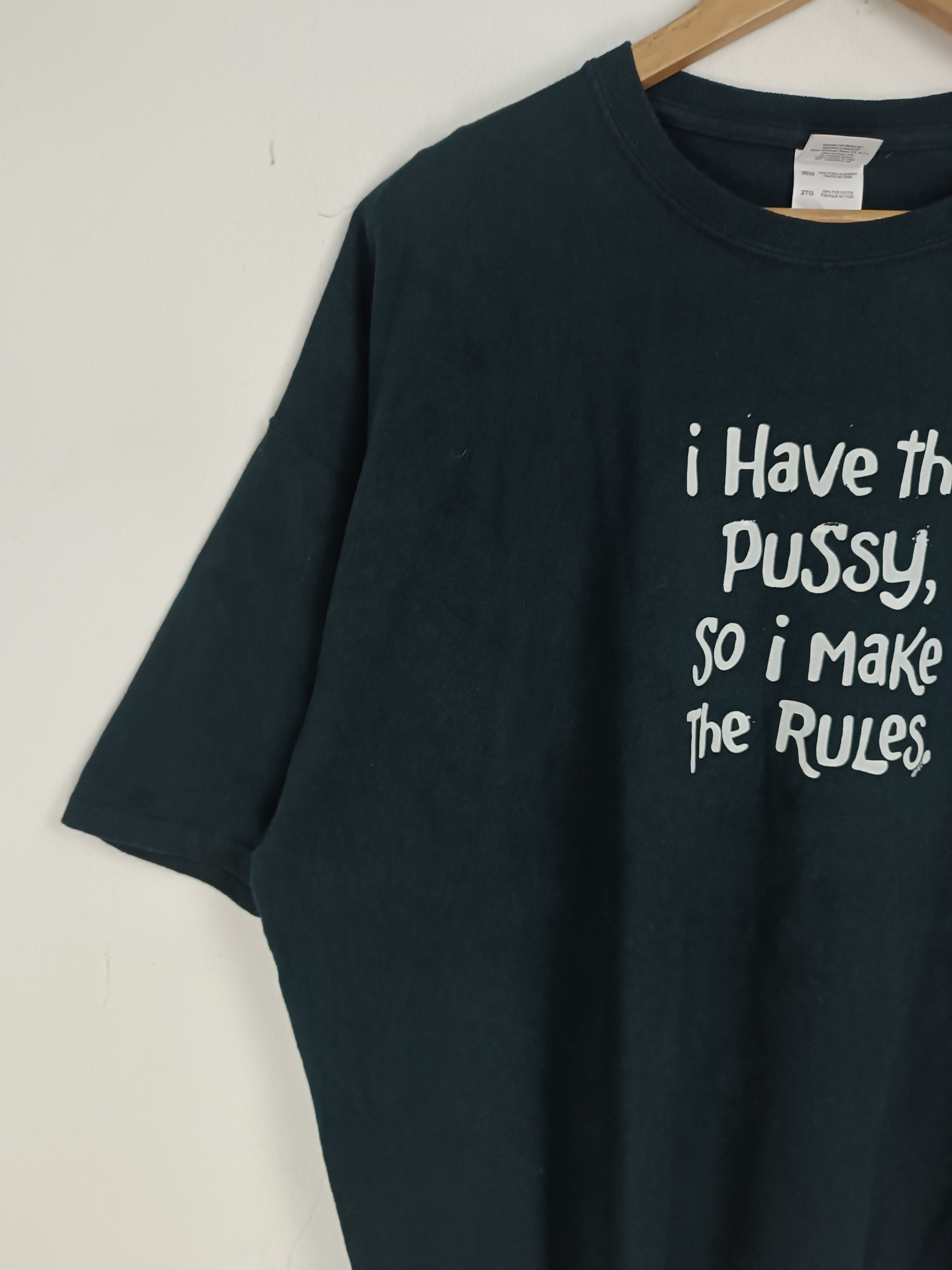 Vintage VINTAGE PUSSY RIOT FEMINIST PUNK PROTEST LGBT GRUNGE TEE Size US XXL / EU 58 / 5 - 5 Thumbnail