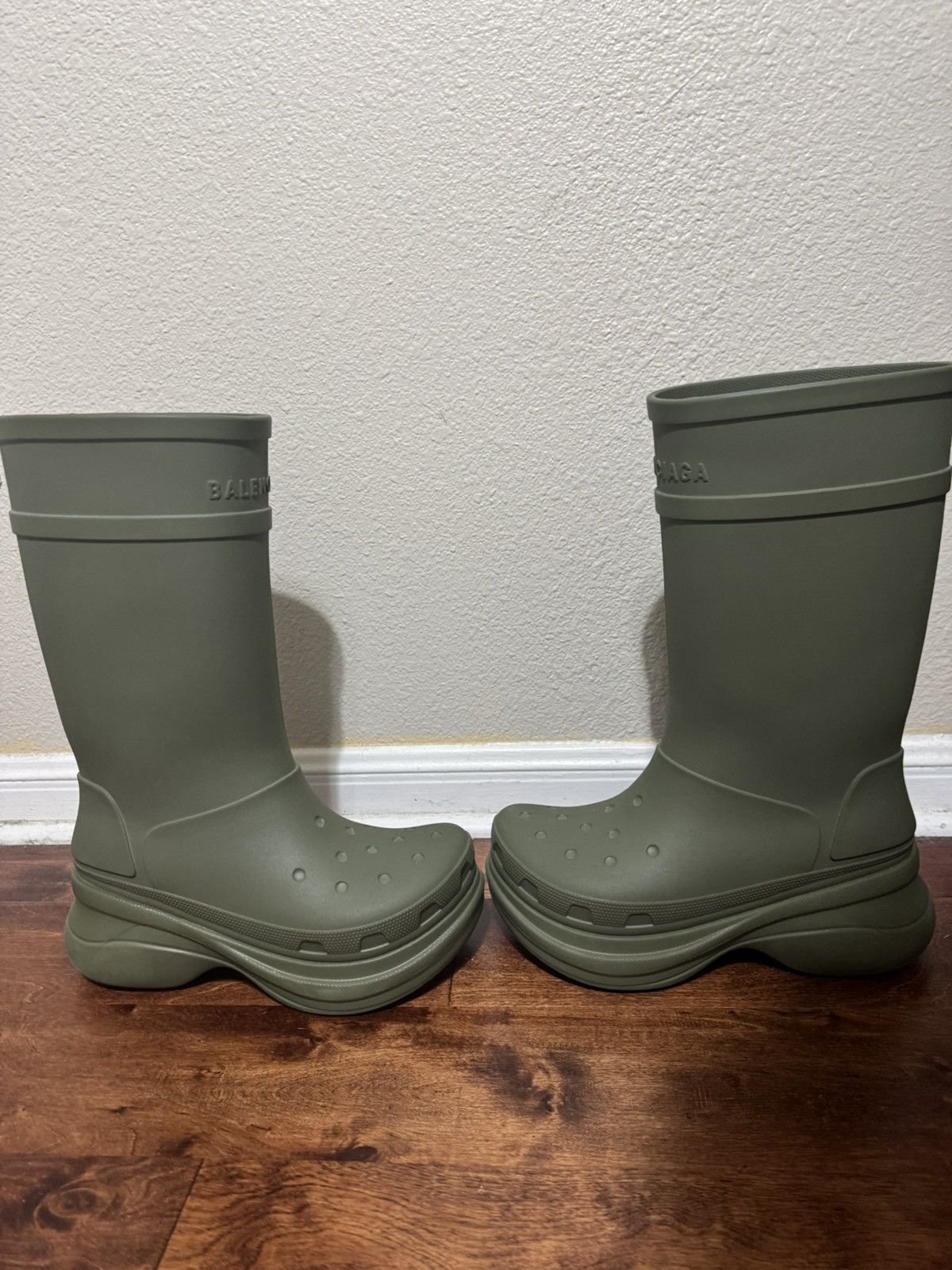 Balenciaga Balenciaga x Croc Boot Size US 10 / EU 43 - 2 Thumbnail