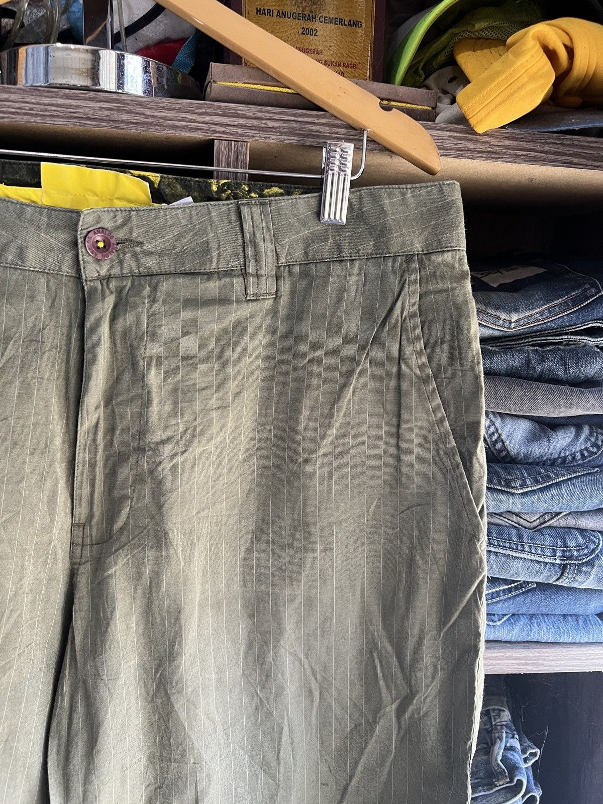 Analog 🔥Analog Stripe Cropped Pant Size US 37 - 5 Thumbnail