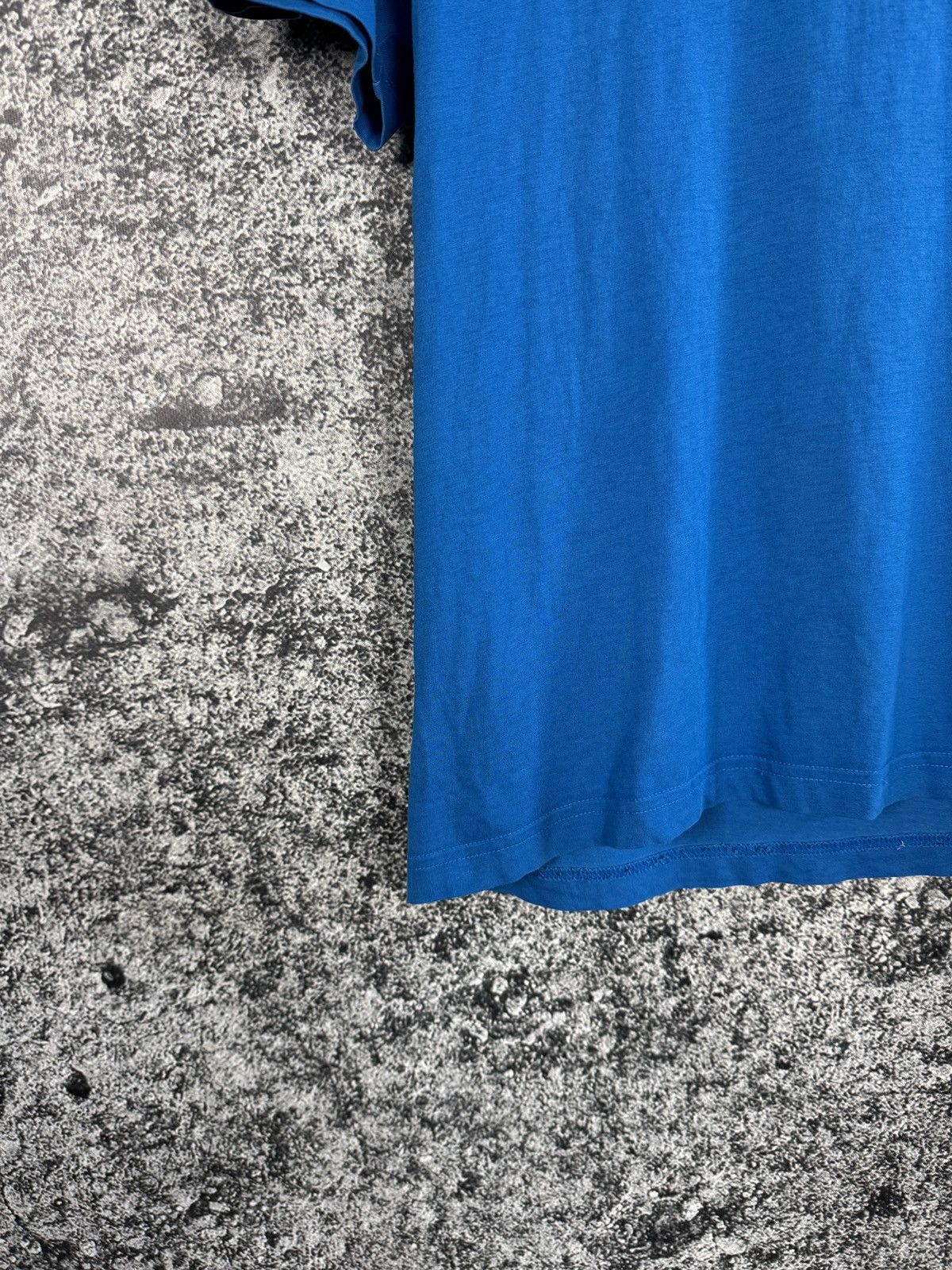 Lacoste Men’s Lacoste Live V-Neck Short Sleeve T-Shirt Blue Size 6 Size US XL / EU 56 / 4 - 4 Thumbnail