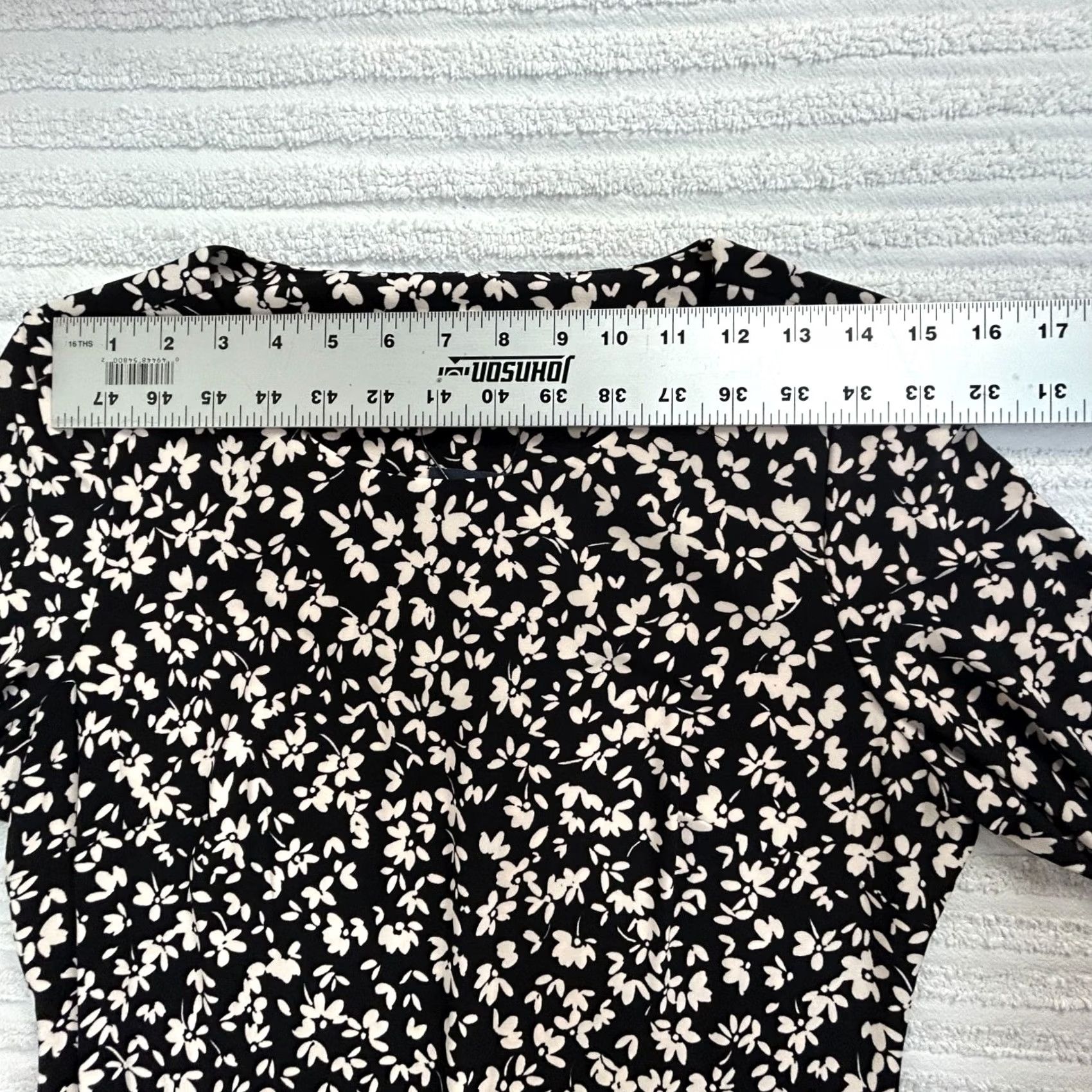 Tommy Hilfiger Tommy Hilfiger Womens Black White Floral Bell Sleeve Shift Dress Size 10 New 9 Size L / US 10 / IT 46 - 6 Thumbnail