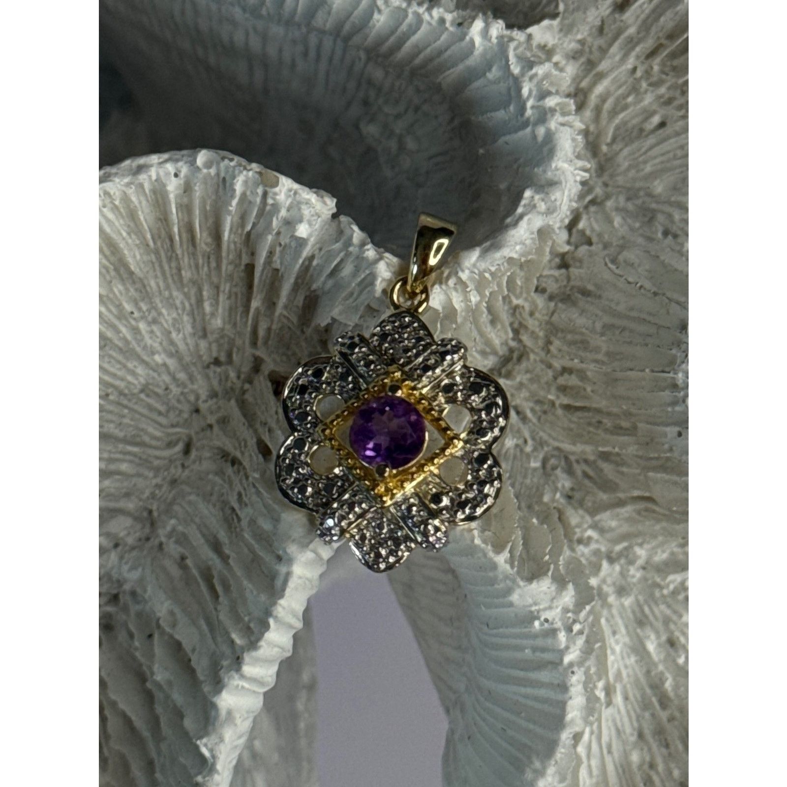 925 STERLING SILVER GOLD PLATED AMETHYST PENDANT