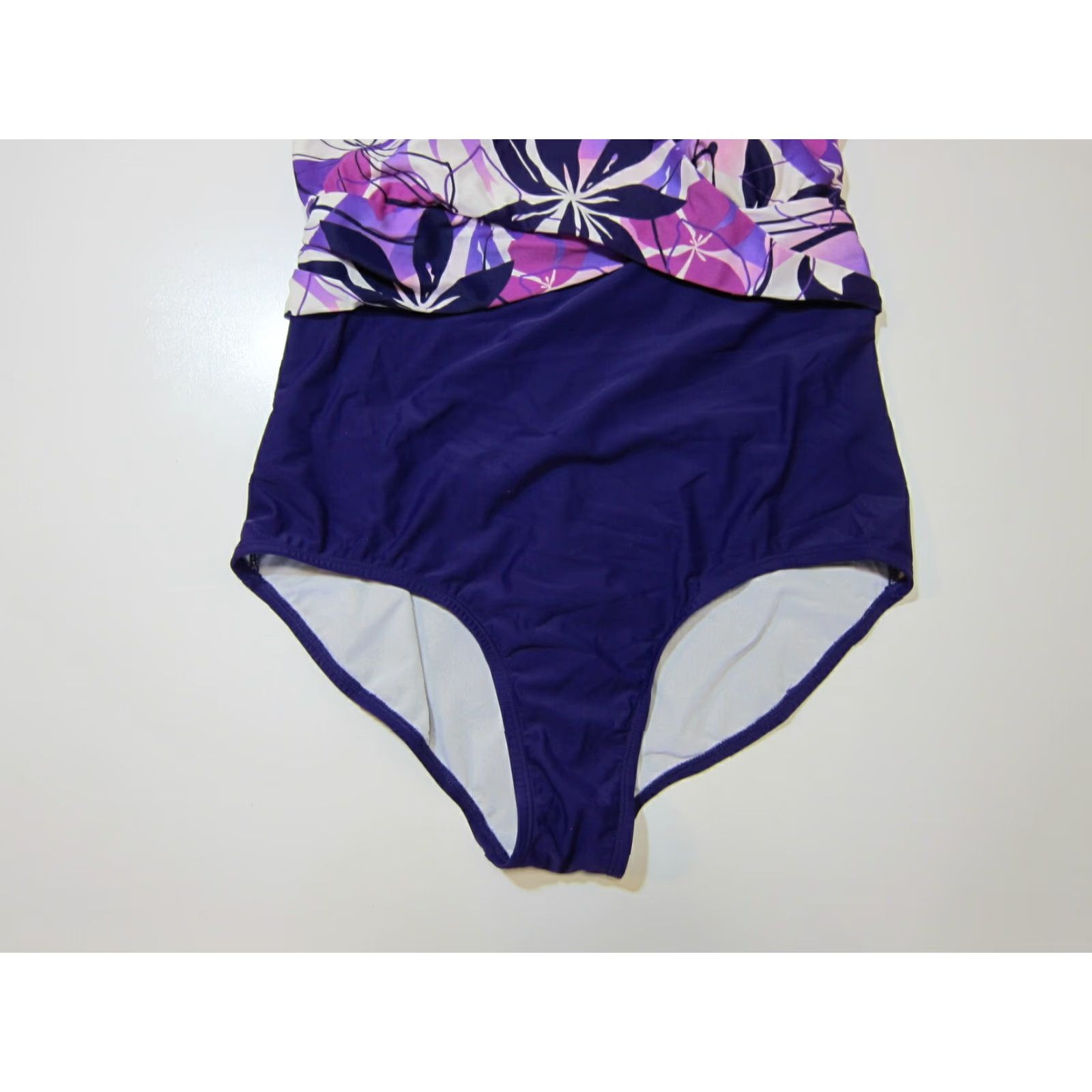 Catalina VINTAGE Catalina Purple White Hawaiian Floral Halter One Piece Swimsuit Women Size 1X/16 Size ONE SIZE - 7 Thumbnail