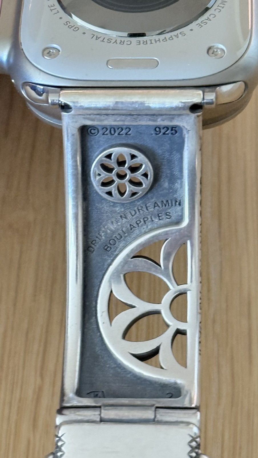 GOOD ART HLYWD Driftin' & Dreamin' Bout Apples Watch Band Size ONE SIZE - 5 Thumbnail