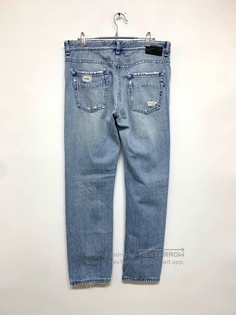 Fendi Fendi Distressed Vintage Floral Denim Pants Size US 33 - 2 Thumbnail
