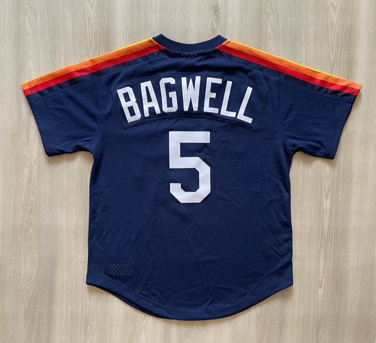 Mitchell & Ness Mitchell & Ness Houston Astros Jeff Bagwell Jersey Sz M Size US M / EU 48-50 / 2 - 1 Thumbnail