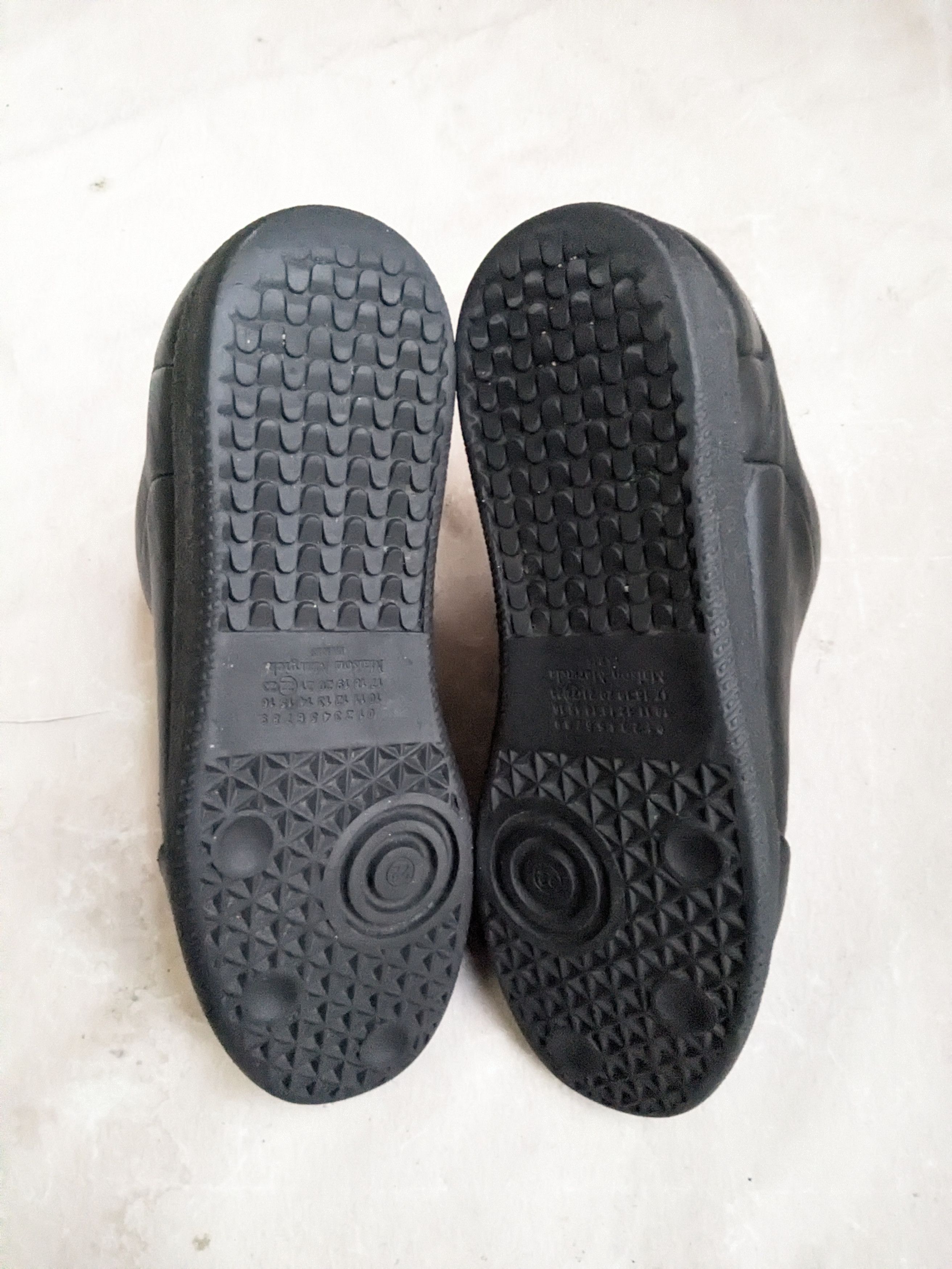 Maison Margiela Maison Margiela Future Black 9 42 Leather Low Tops Size US 9 / EU 42 - 15 Thumbnail