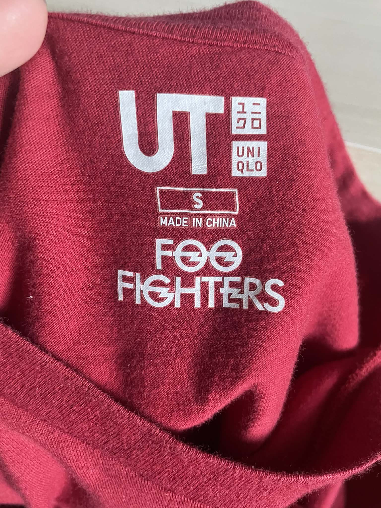 Uniqlo Uniqlo x Foo Fighters Size S / US 4 / IT 40 - 4 Thumbnail
