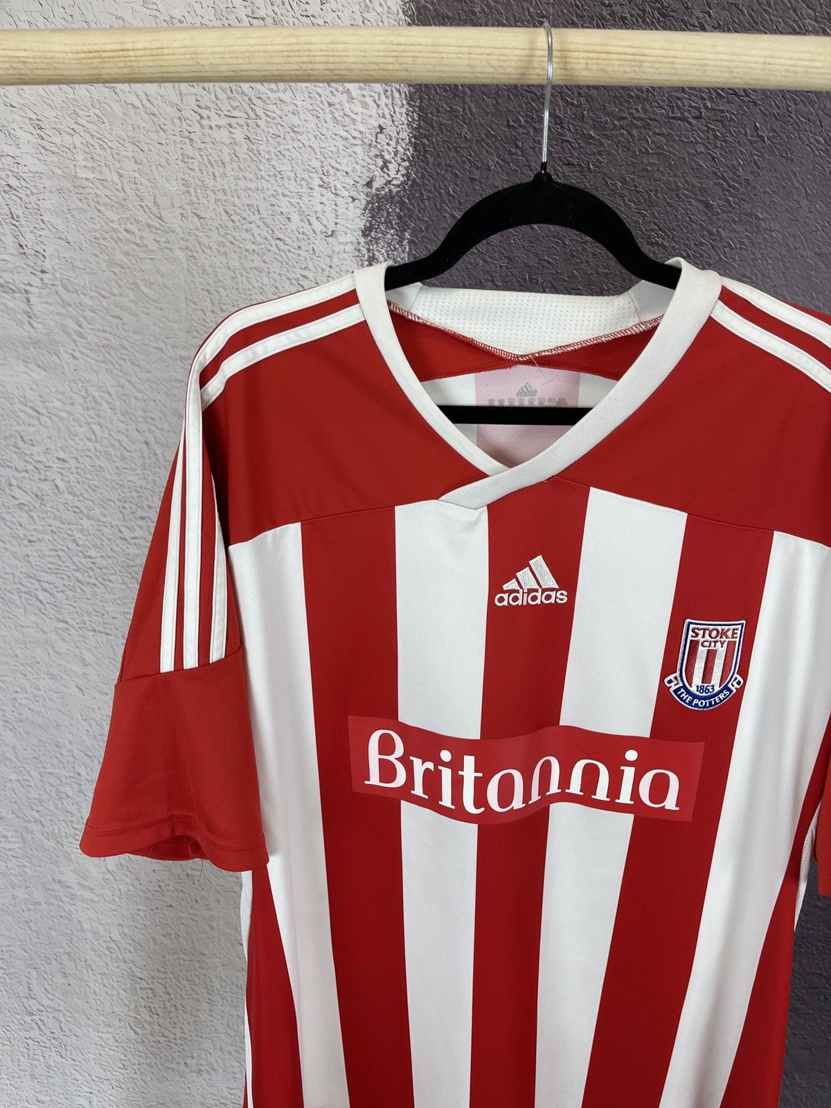 Adidas Adidas Stoke City 2011 2012 #8 Soares home soccer jersey Size US XXL / EU 58 / 5 - 3 Thumbnail