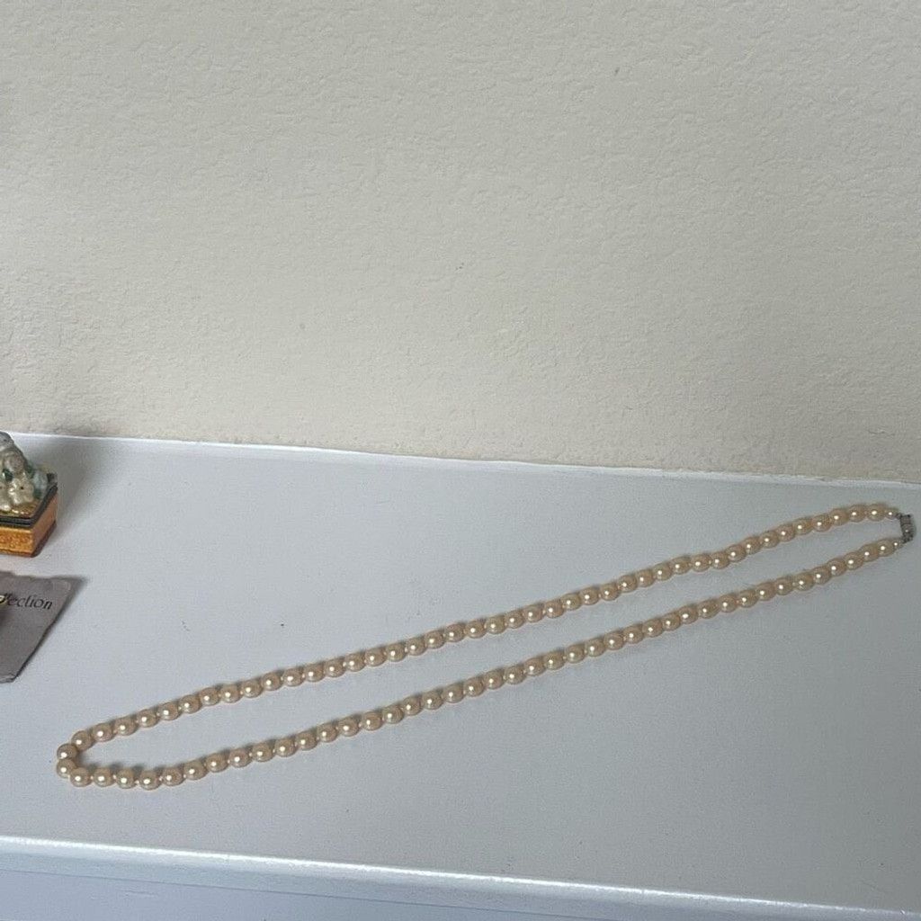 Other Vintage Ladies 32” Strand Of Champagne 6mm Single Strand Size ONE SIZE - 4 Thumbnail