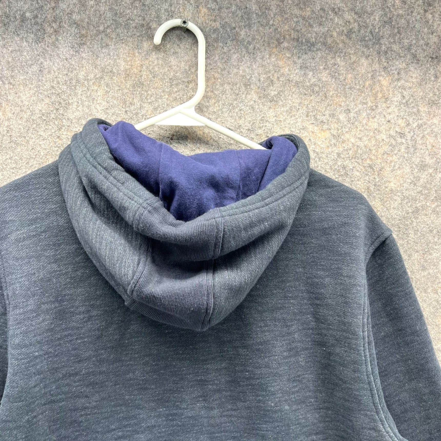 Under Armour VINTAGE Under Armour Sweater Men Medium Heather Gray Full Zip Hoodie Pullover Jacket Size US M / EU 48-50 / 2 - 7 Thumbnail
