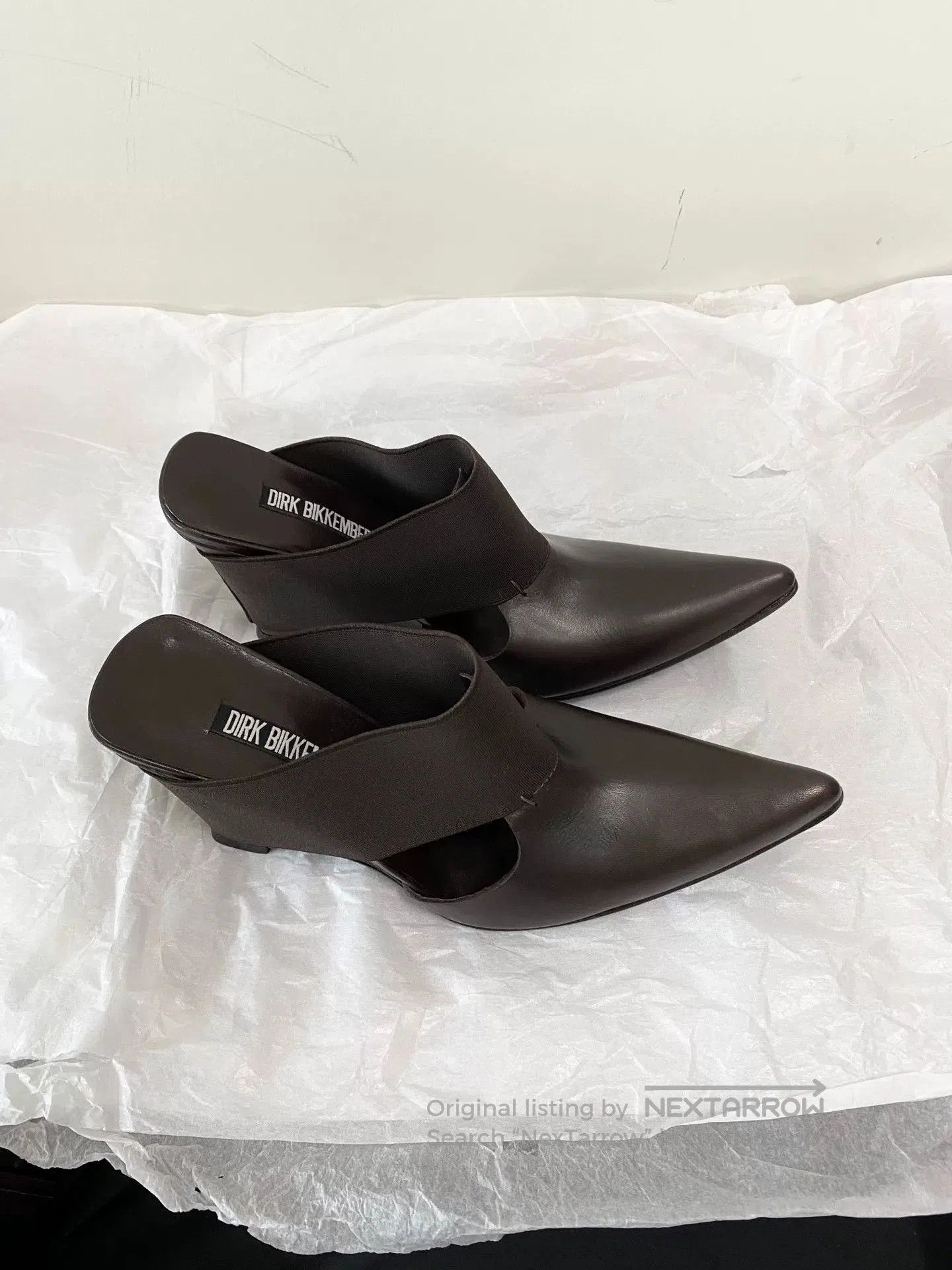 Dirk Bikkembergs Dirk Bikkembergs Pointed Toe Wedge Mules. Size US 6 / IT 36 - 4 Thumbnail