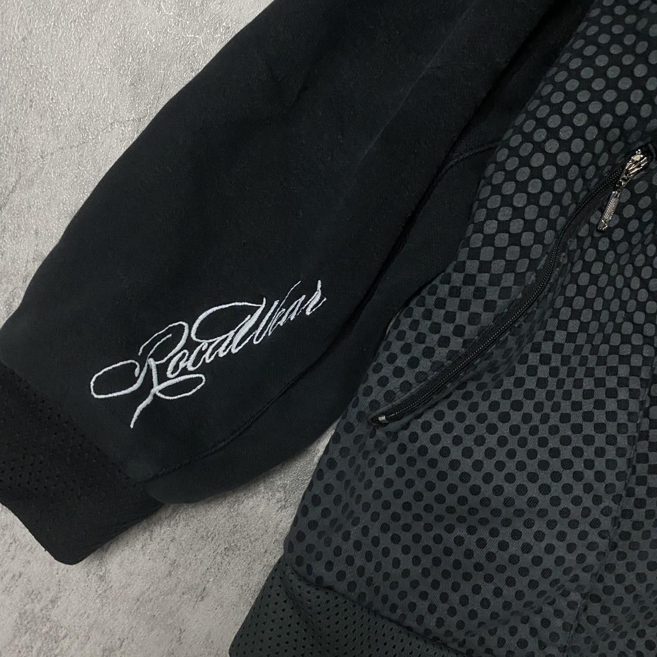 Other Black and white striped zip up hoodie Size US XL / EU 56 / 4 - 4 Thumbnail