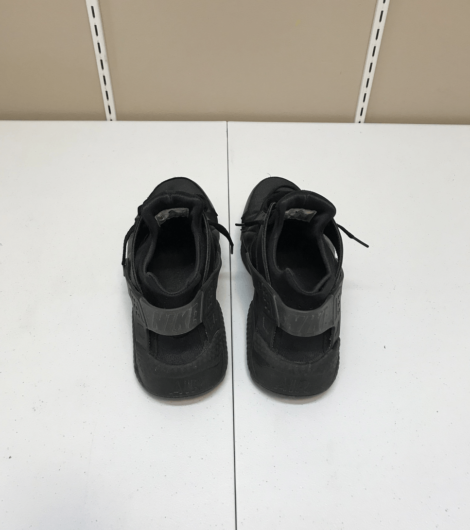 Nike NIKE HURACHE TRIPLE BLACK Size US 11 / EU 44 - 3 Thumbnail
