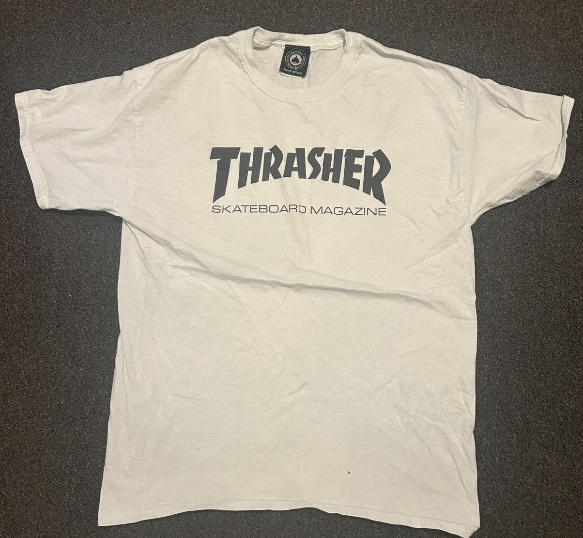 Thrasher THRASHER Skateboard Magazine Mens L White T Classic Logo Size US L / EU 52-54 / 3 - 1 Thumbnail