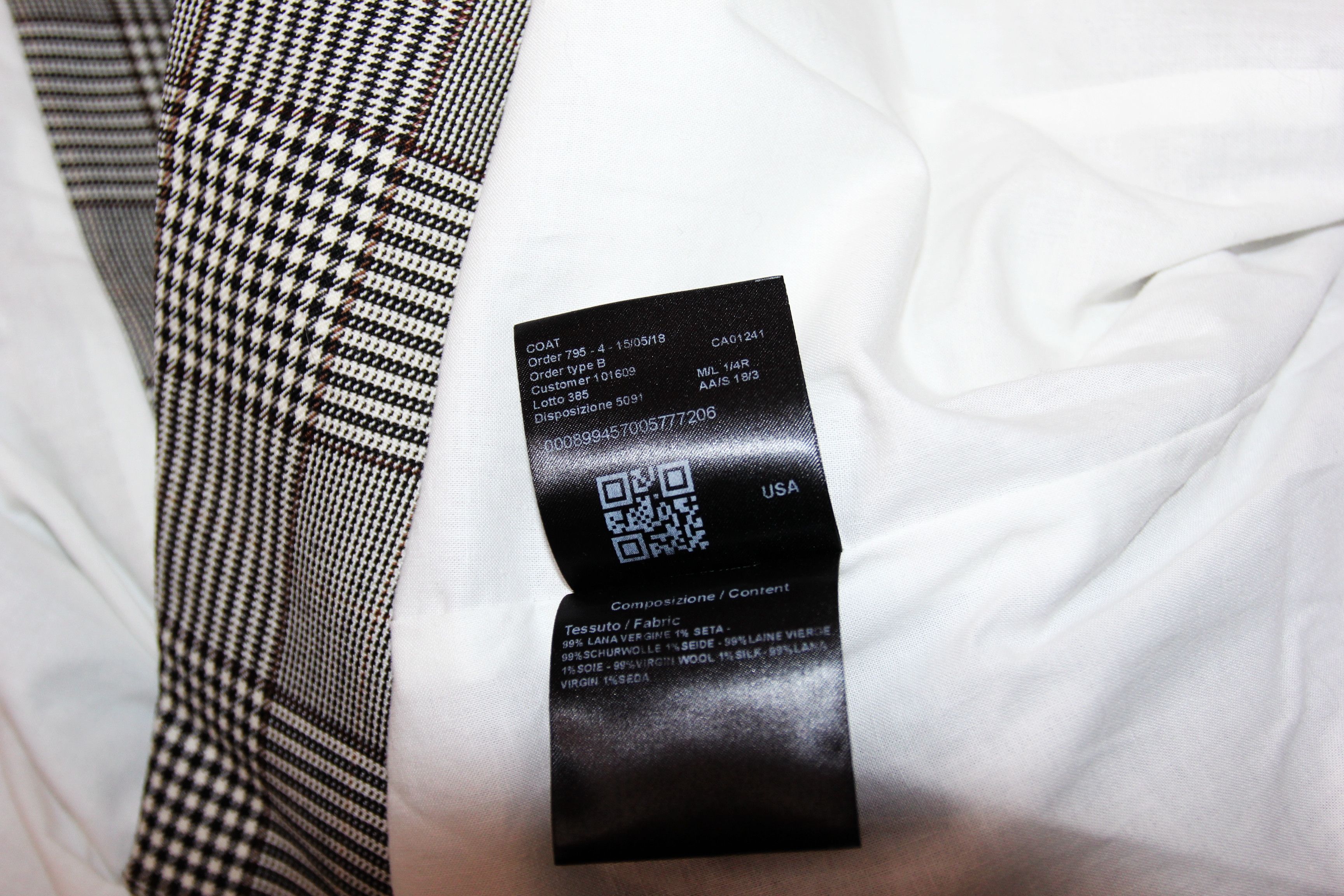 Calvin Klein 205W39NYC BNWT AW18 CALVIN KLEIN 205W39NYC HOUNDSTOOTH COAT 50 Size US M / EU 48-50 / 2 - 10 Thumbnail