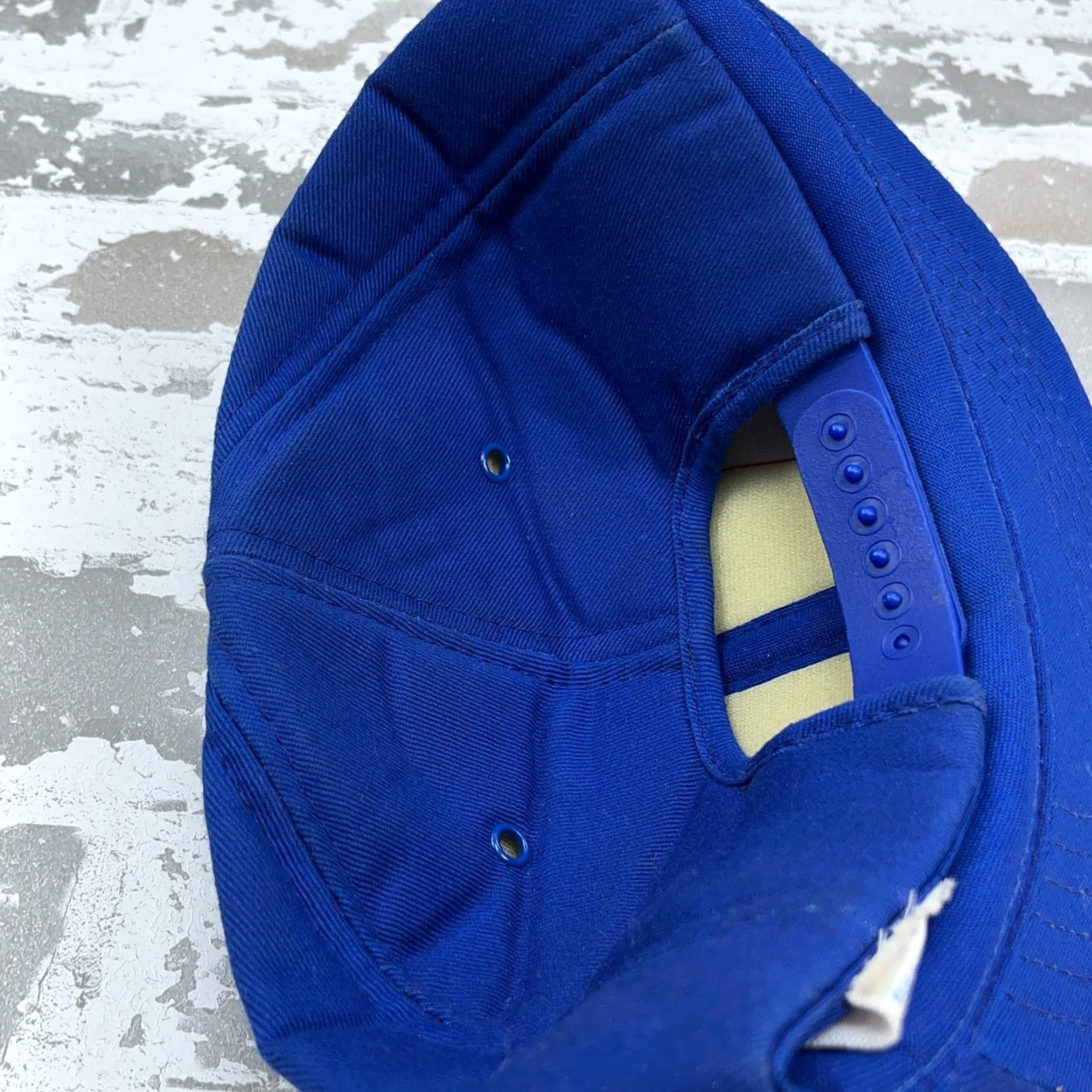 Coal VINTAGE Cardinal Trucker Hat Cap Adjustable 80s 90s USA Classic Retro Logo Outdoor Blue Cotton Polyester Twill Men Mens Hats Size ONE SIZE - 6 Thumbnail